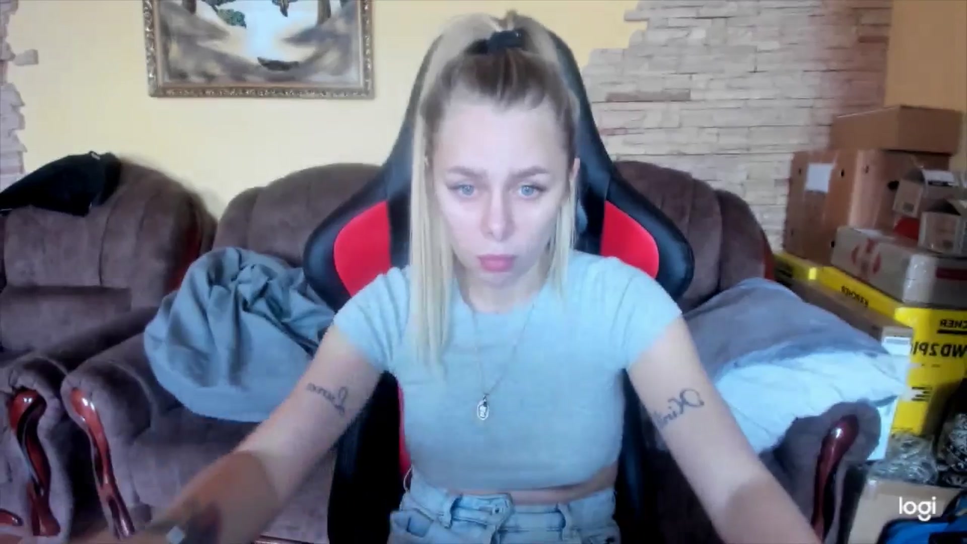 Gallery image thumbnail from YourPupsik's myfreecams stream on, 01/21/2025, 08:03 image 6 of 20