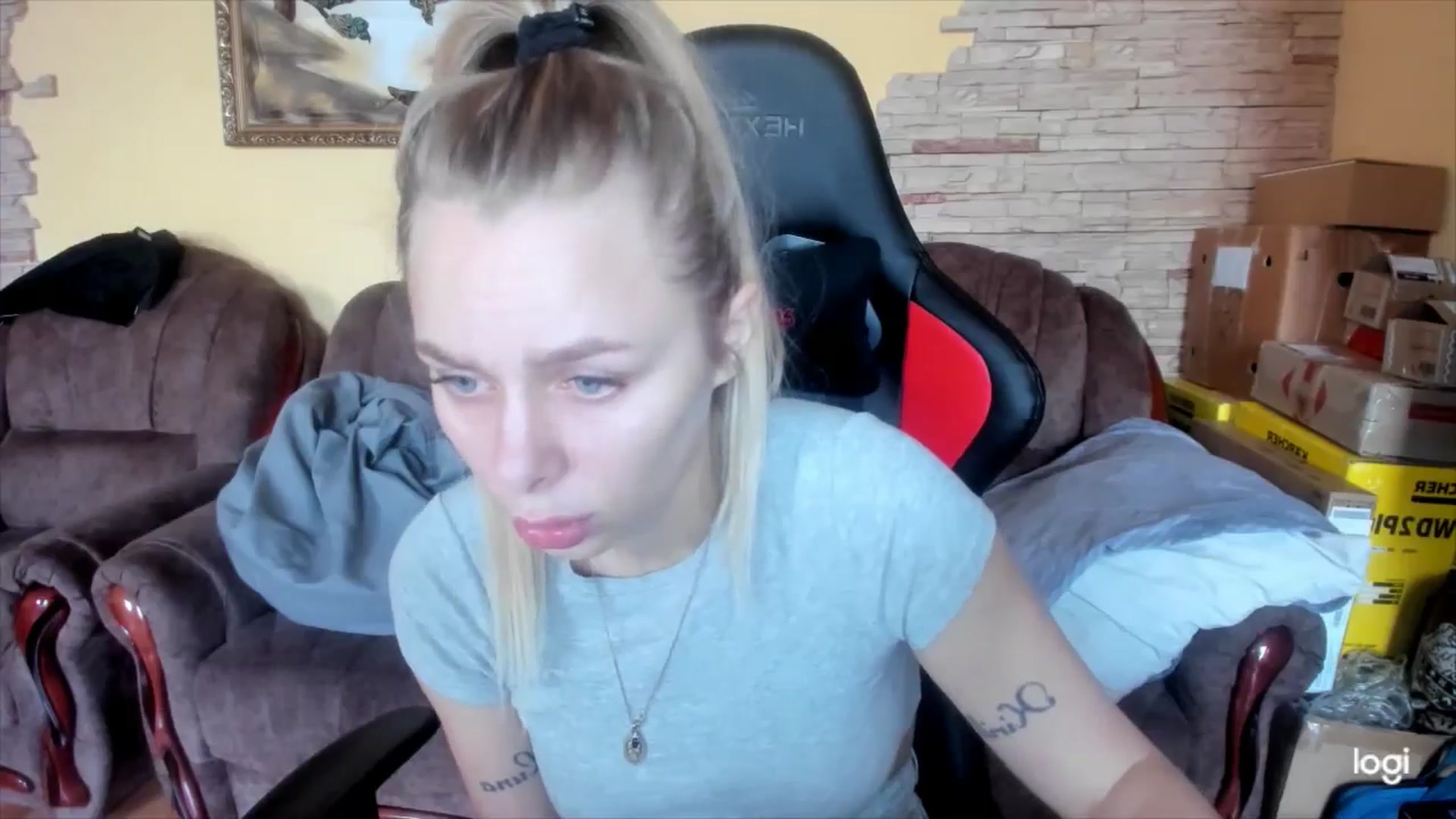 Gallery image thumbnail from YourPupsik's myfreecams stream on, 01/21/2025, 08:03 image 9 of 20