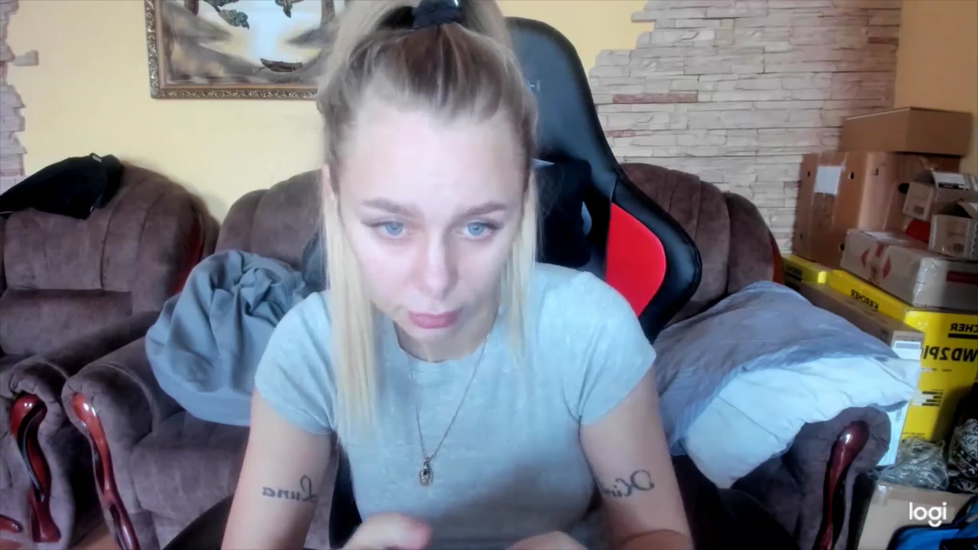 Gallery image thumbnail from YourPupsik's myfreecams stream on, 01/21/2025, 08:03 image 11 of 20