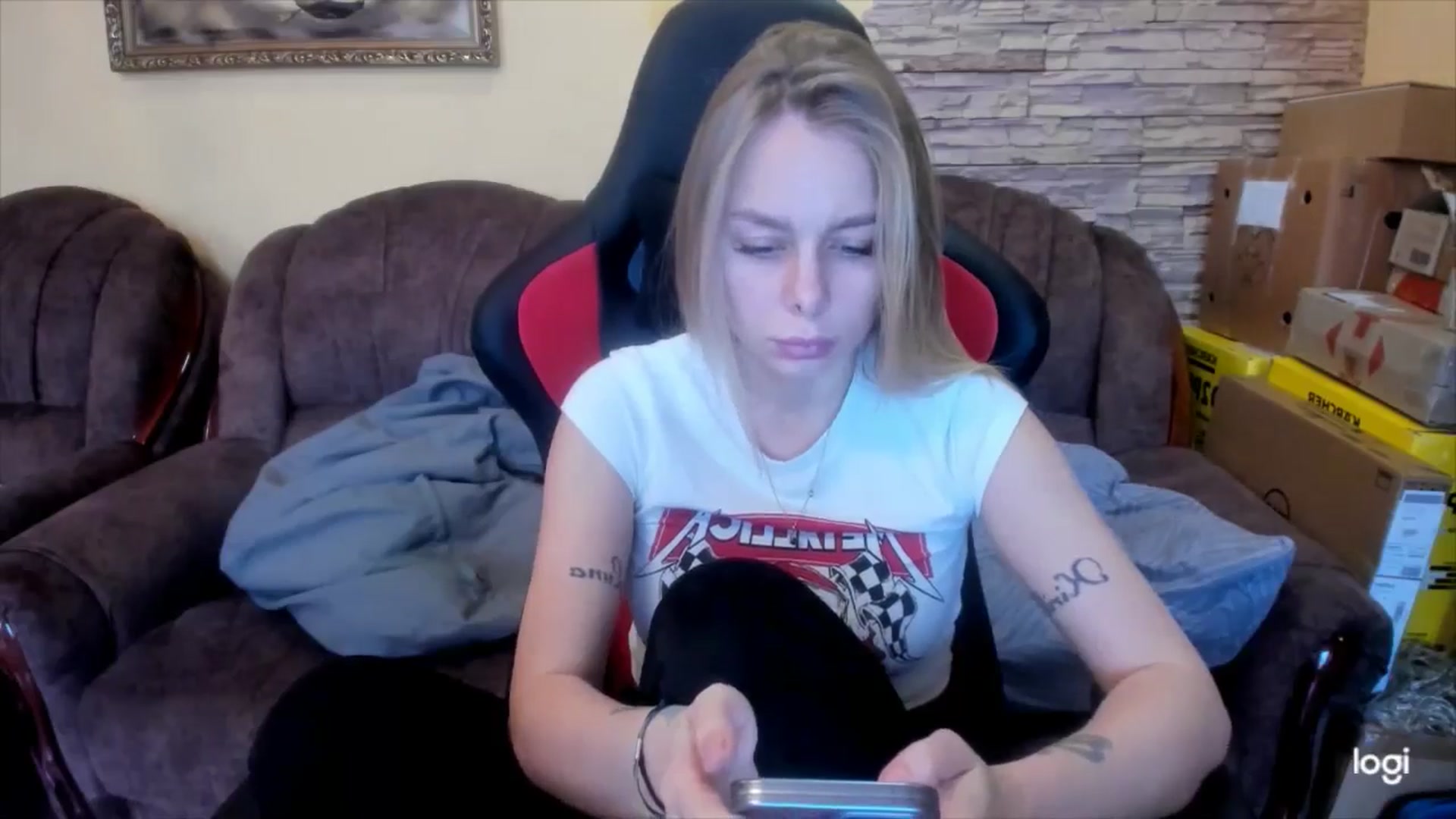 Gallery image thumbnail from YourPupsik's myfreecams stream on, 01/22/2025, 10:09 image 12 of 20