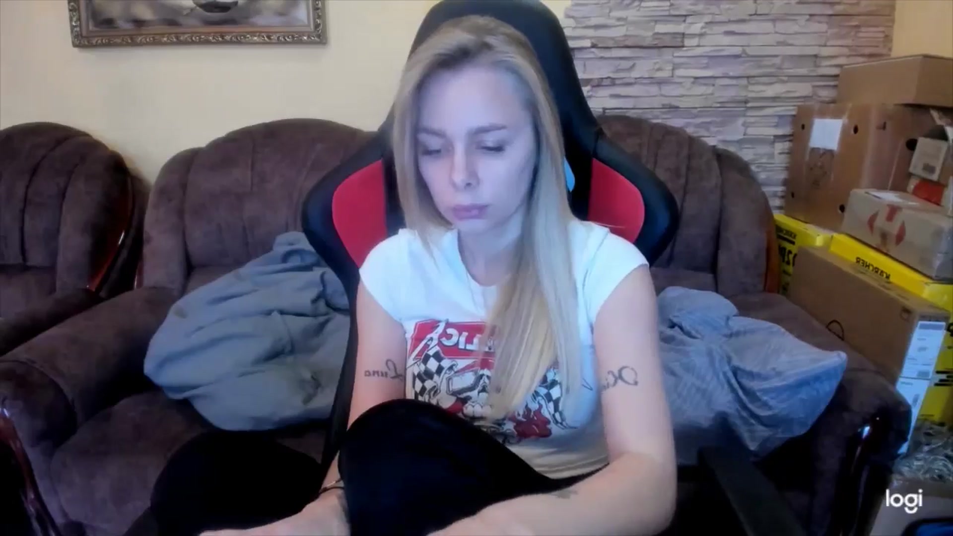 Gallery image thumbnail from YourPupsik's myfreecams stream on, 01/22/2025, 10:09 image 6 of 20