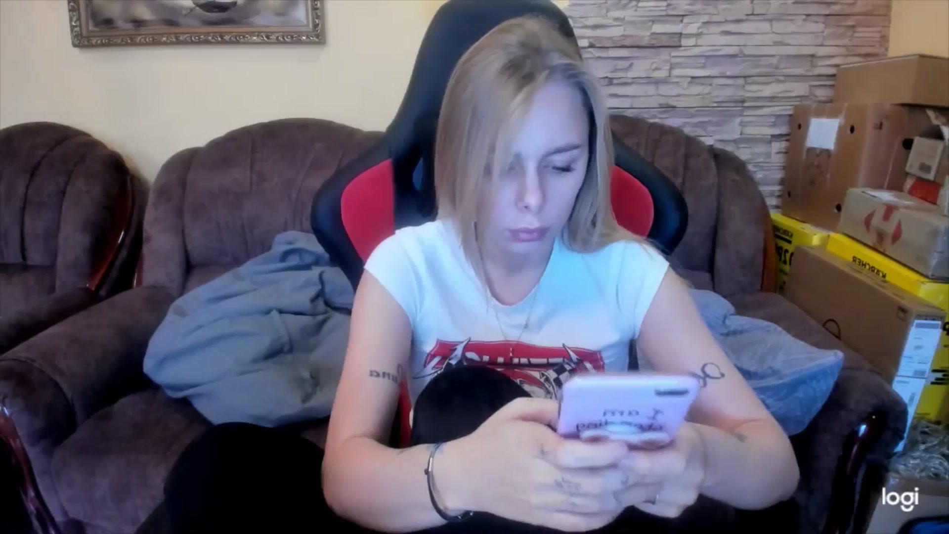 Gallery image thumbnail from YourPupsik's myfreecams stream on, 01/22/2025, 10:09 image 11 of 20