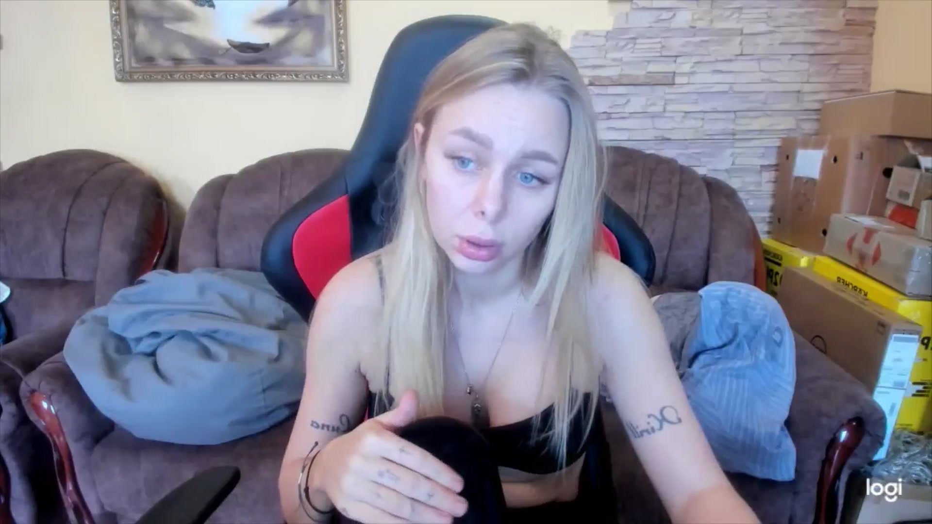 Gallery image thumbnail from YourPupsik's myfreecams stream on, 01/23/2025, 09:40 image 8 of 20