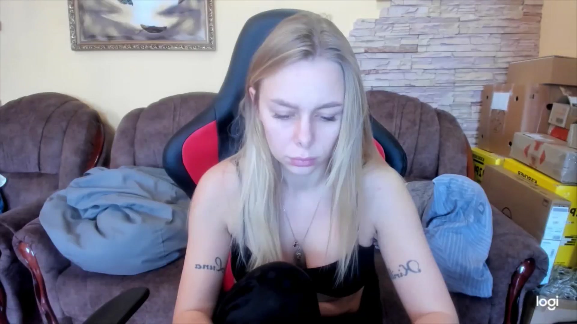 Gallery image thumbnail from YourPupsik's myfreecams stream on, 01/23/2025, 09:40 image 9 of 20