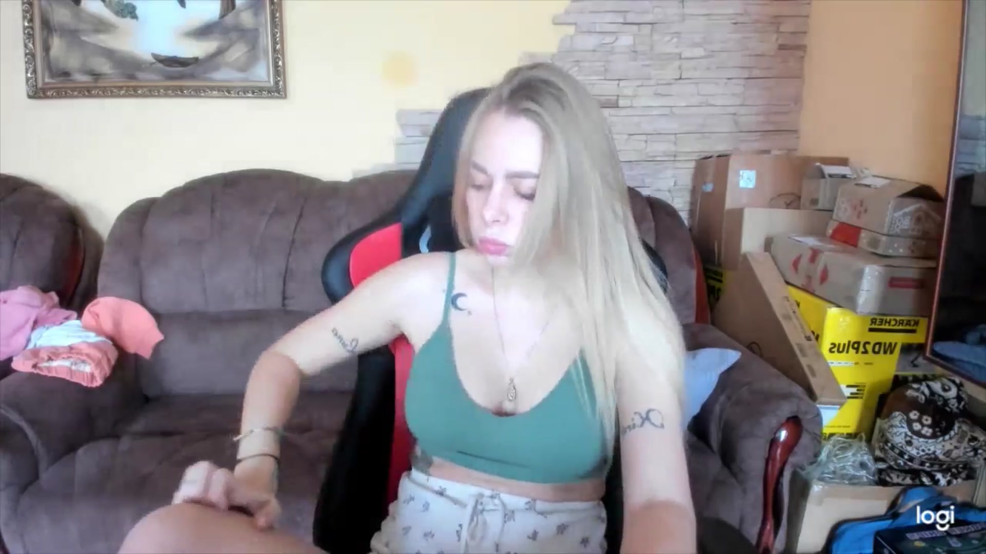Gallery image thumbnail from YourPupsik's myfreecams stream on, 01/28/2025, 08:19 image 2 of 20