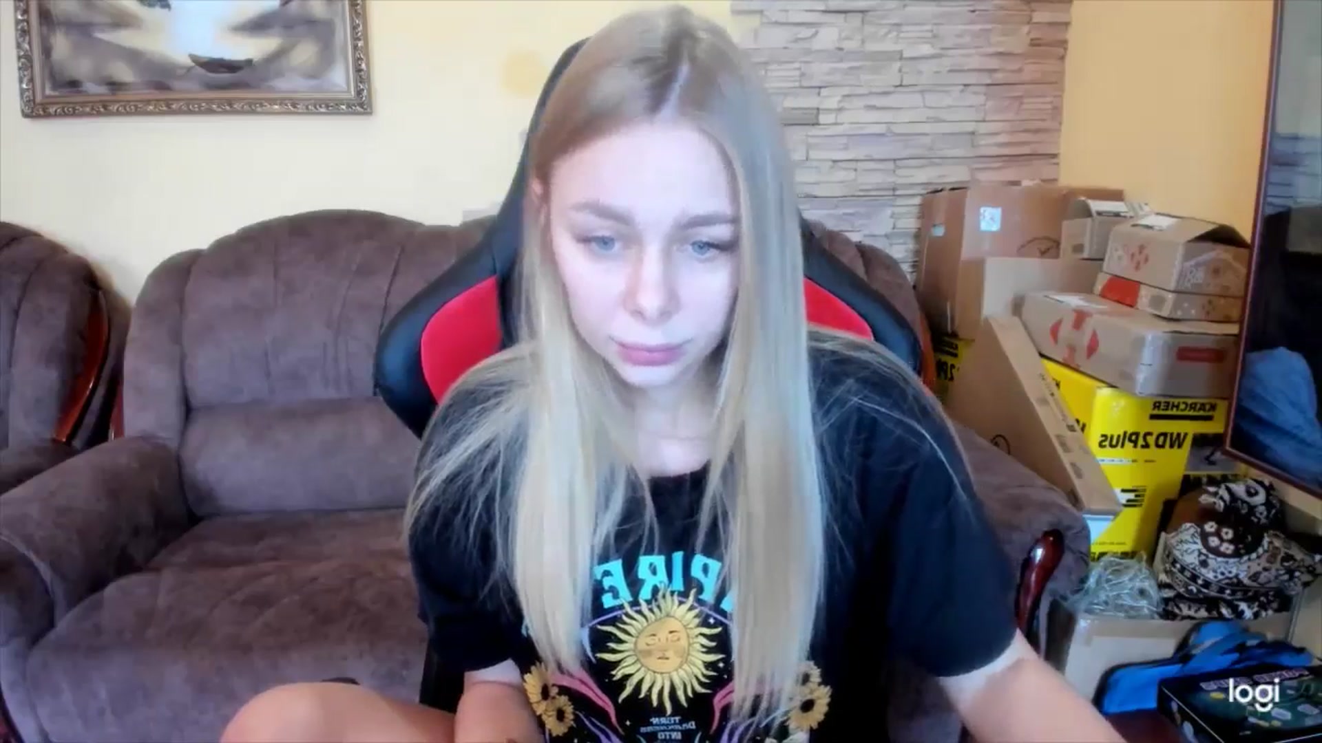 Gallery image thumbnail from YourPupsik's myfreecams stream on, 01/29/2025, 09:48 image 6 of 20