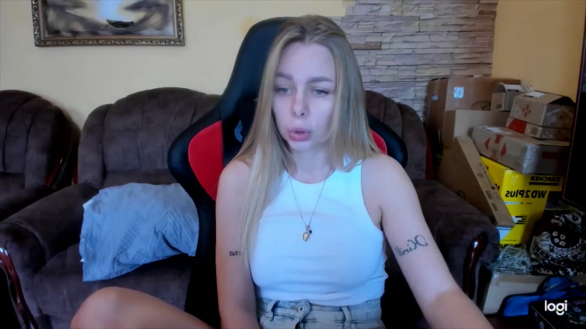 Gallery image thumbnail from YourPupsik's myfreecams stream on, 01/30/2025, 09:11 image 19 of 20