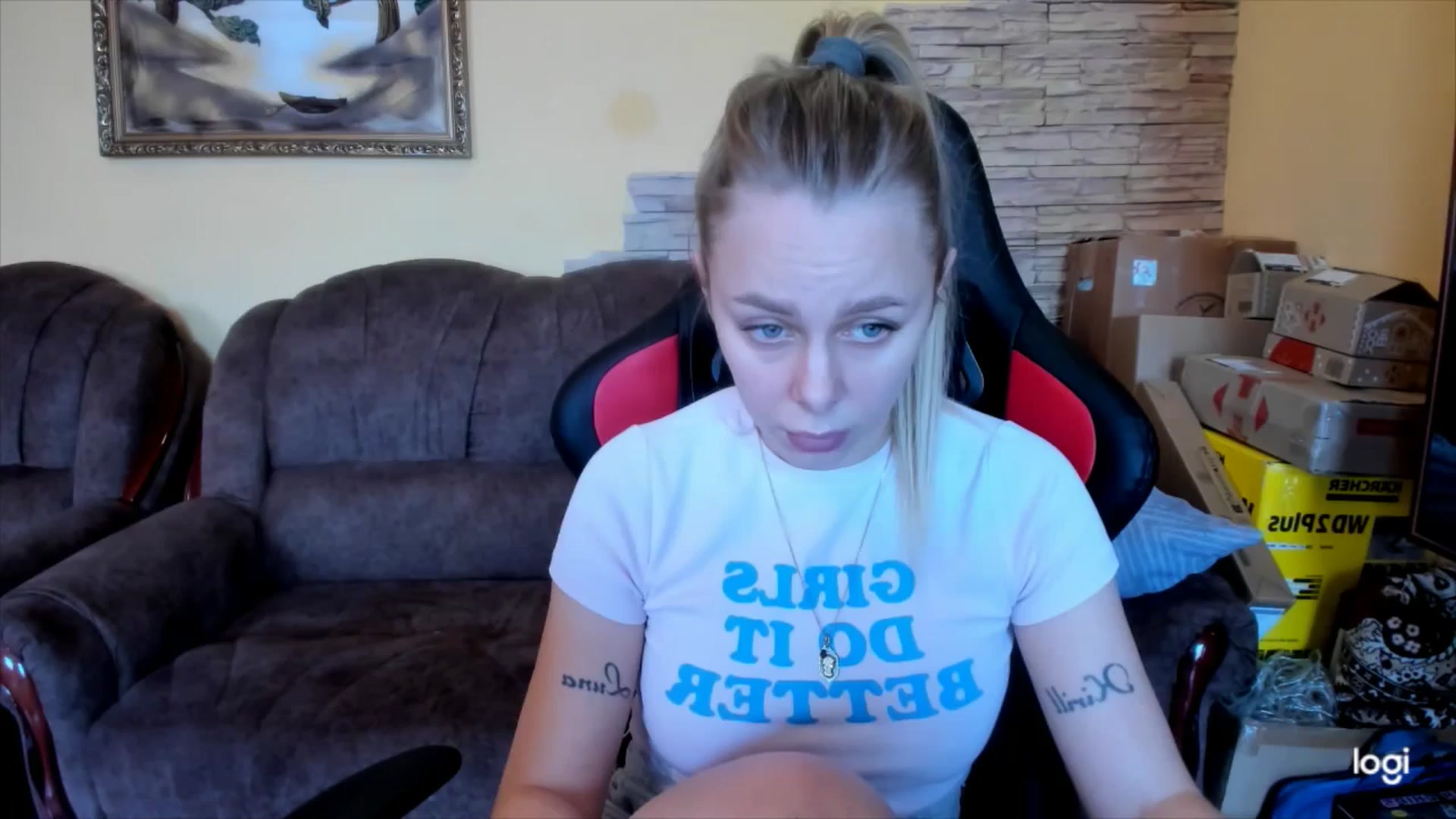 Gallery image thumbnail from YourPupsik's myfreecams stream on, 01/31/2025, 08:57 image 18 of 20