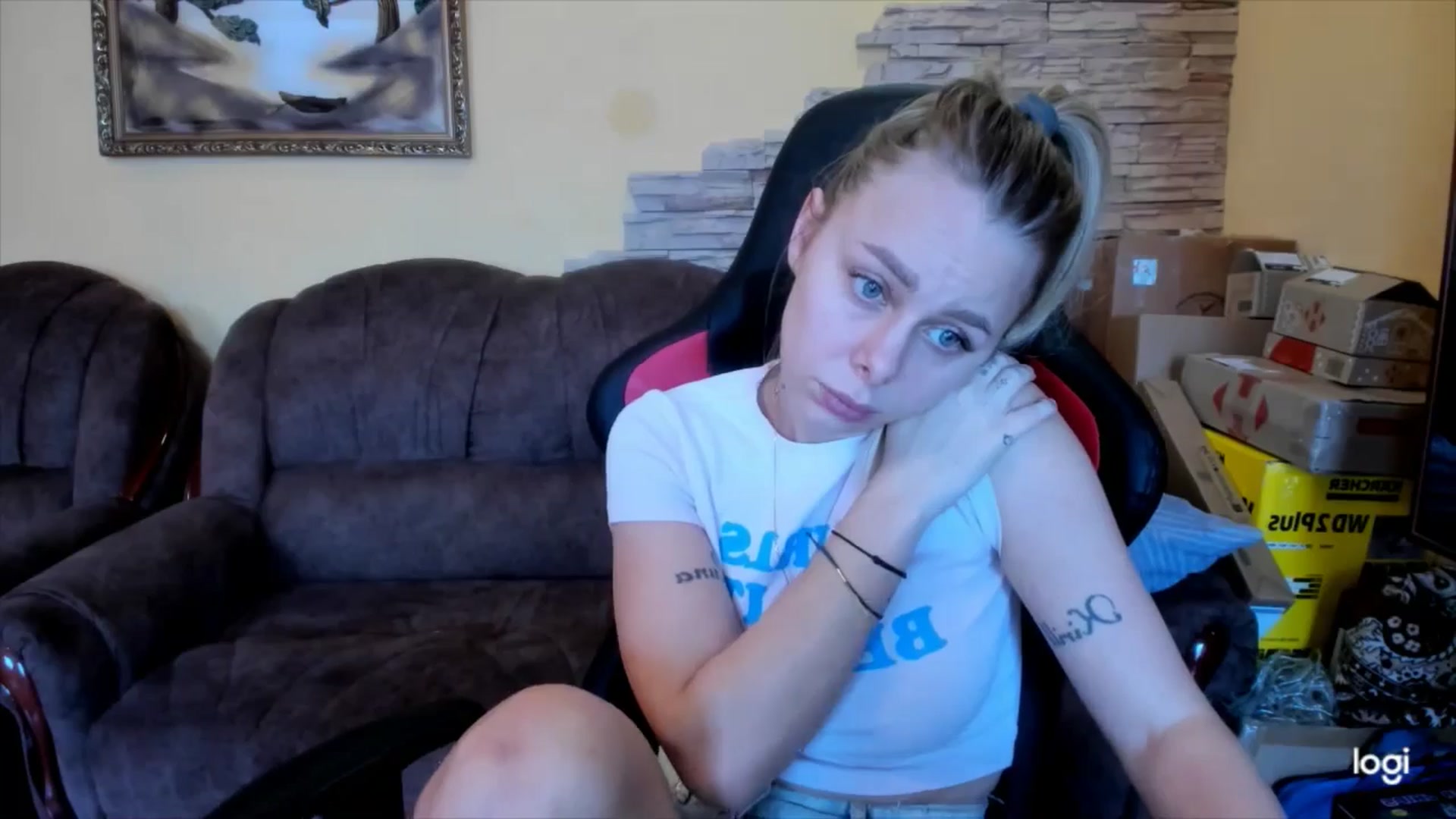 Gallery image thumbnail from YourPupsik's myfreecams stream on, 01/31/2025, 08:57 image 14 of 20