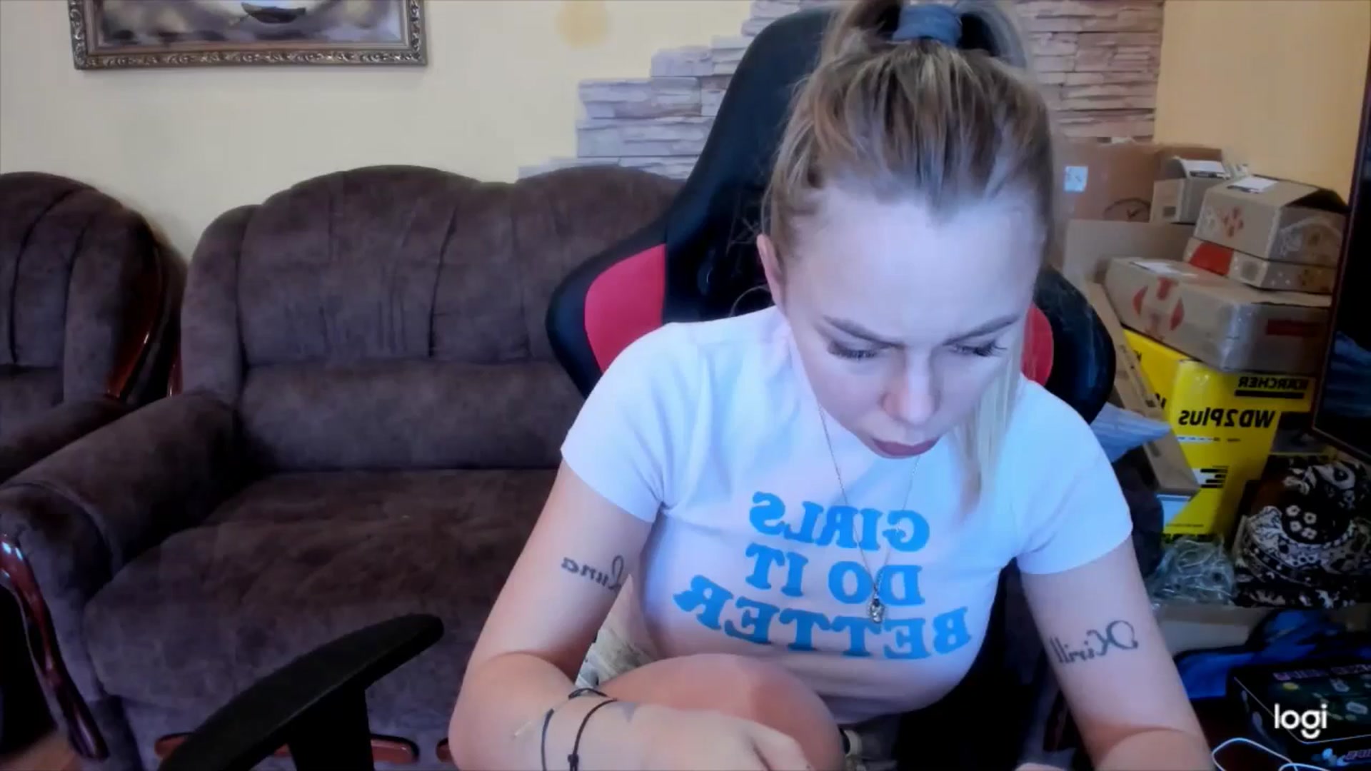 Gallery image thumbnail from YourPupsik's myfreecams stream on, 01/31/2025, 08:57 image 5 of 20