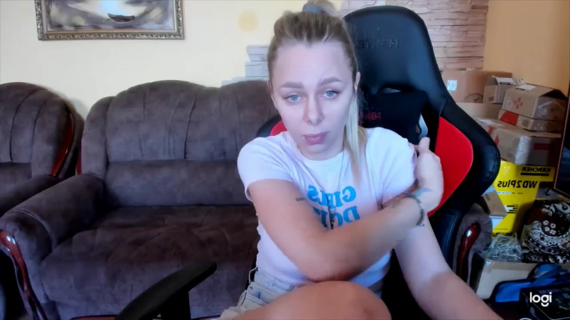 Gallery image thumbnail from YourPupsik's myfreecams stream on, 01/31/2025, 10:03 image 13 of 20