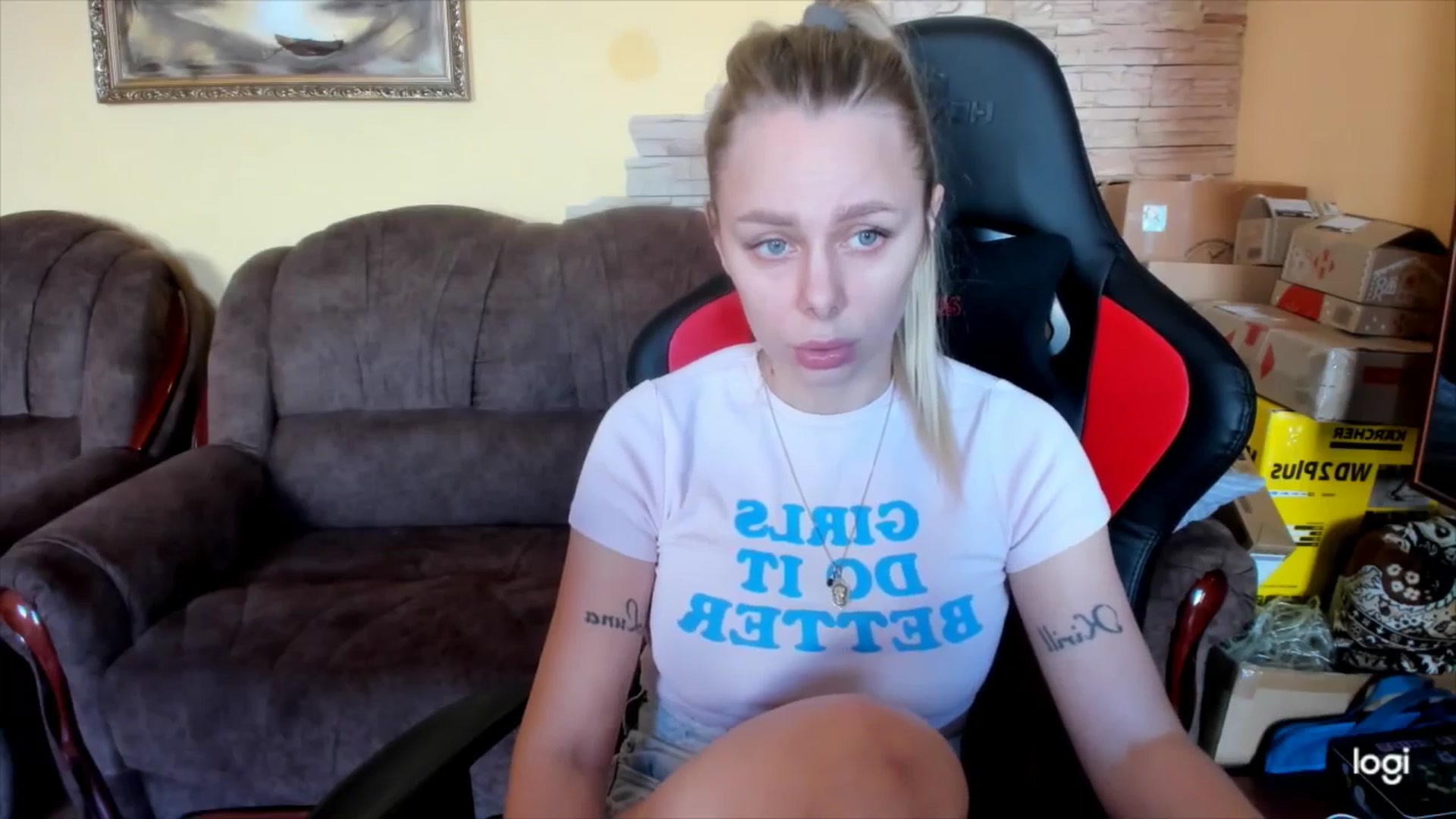 Gallery image thumbnail from YourPupsik's myfreecams stream on, 01/31/2025, 10:03 image 9 of 20