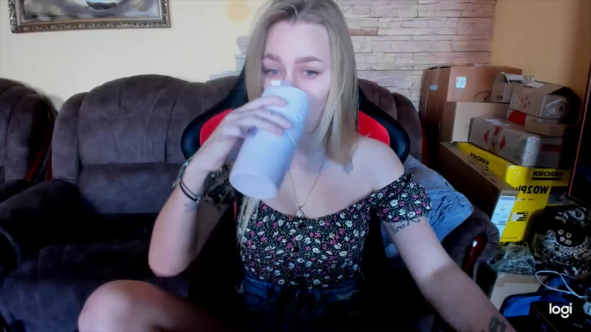 Gallery image thumbnail from YourPupsik's myfreecams stream on, 02/10/2025, 07:45 image 7 of 20