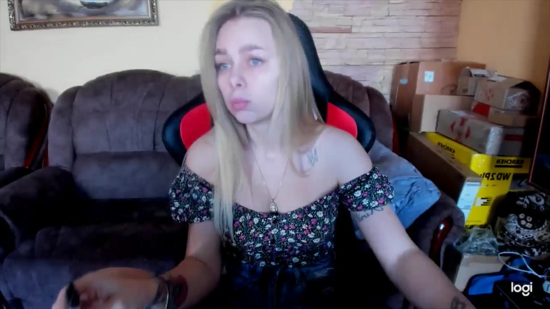 Gallery image thumbnail from YourPupsik's myfreecams stream on, 02/10/2025, 07:45 image 9 of 20