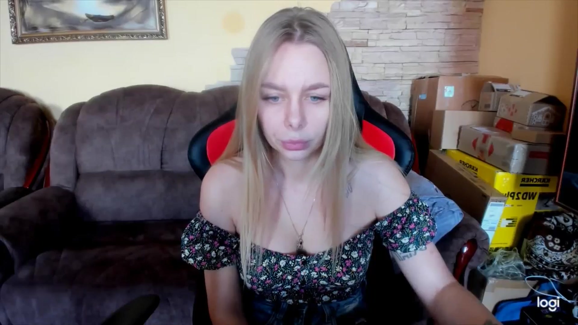 Gallery image thumbnail from YourPupsik's myfreecams stream on, 02/10/2025, 09:30 image 17 of 20