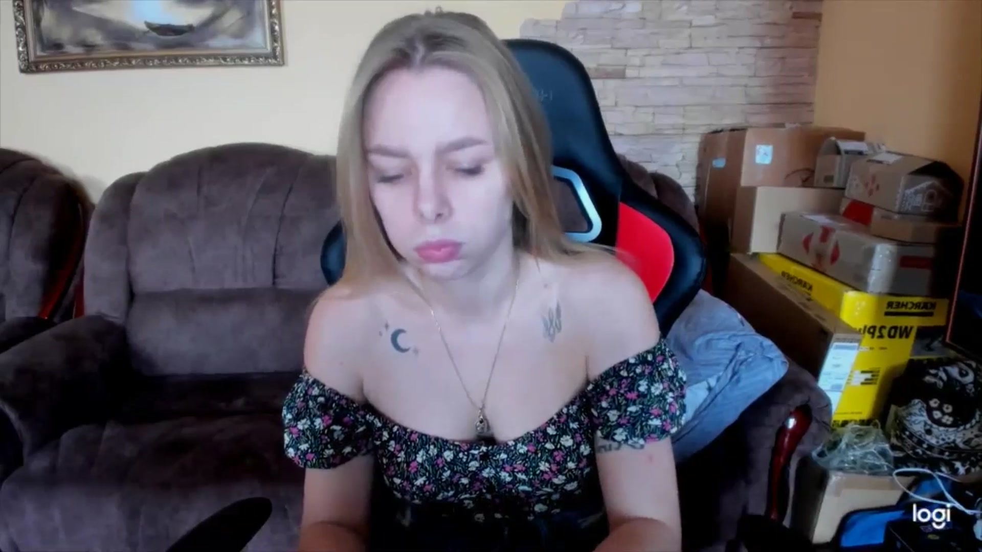 Gallery image thumbnail from YourPupsik's myfreecams stream on, 02/10/2025, 09:30 image 15 of 20