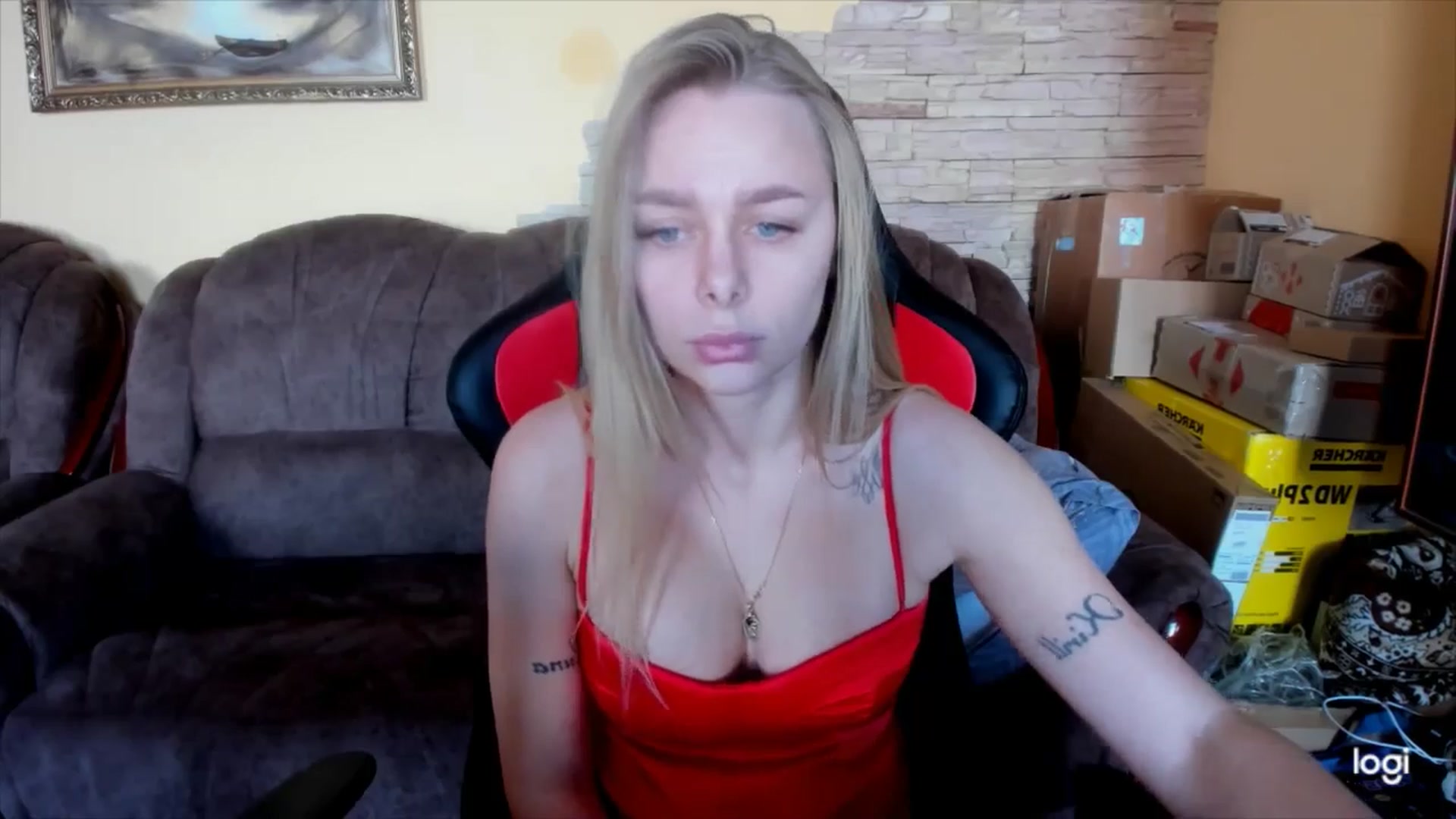 Gallery image thumbnail from YourPupsik's myfreecams stream on, 02/10/2025, 11:07 image 17 of 20
