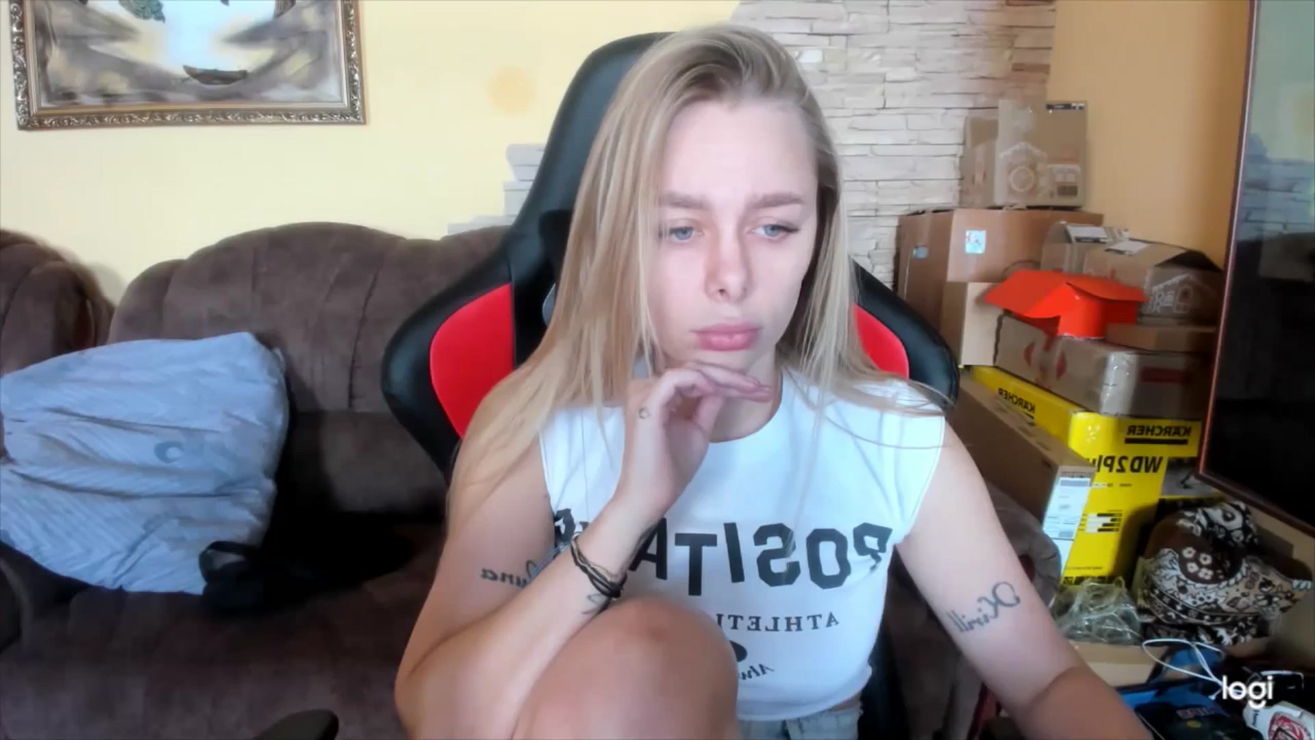 Gallery image thumbnail from YourPupsik's myfreecams stream on, 02/17/2025, 09:05 image 13 of 20