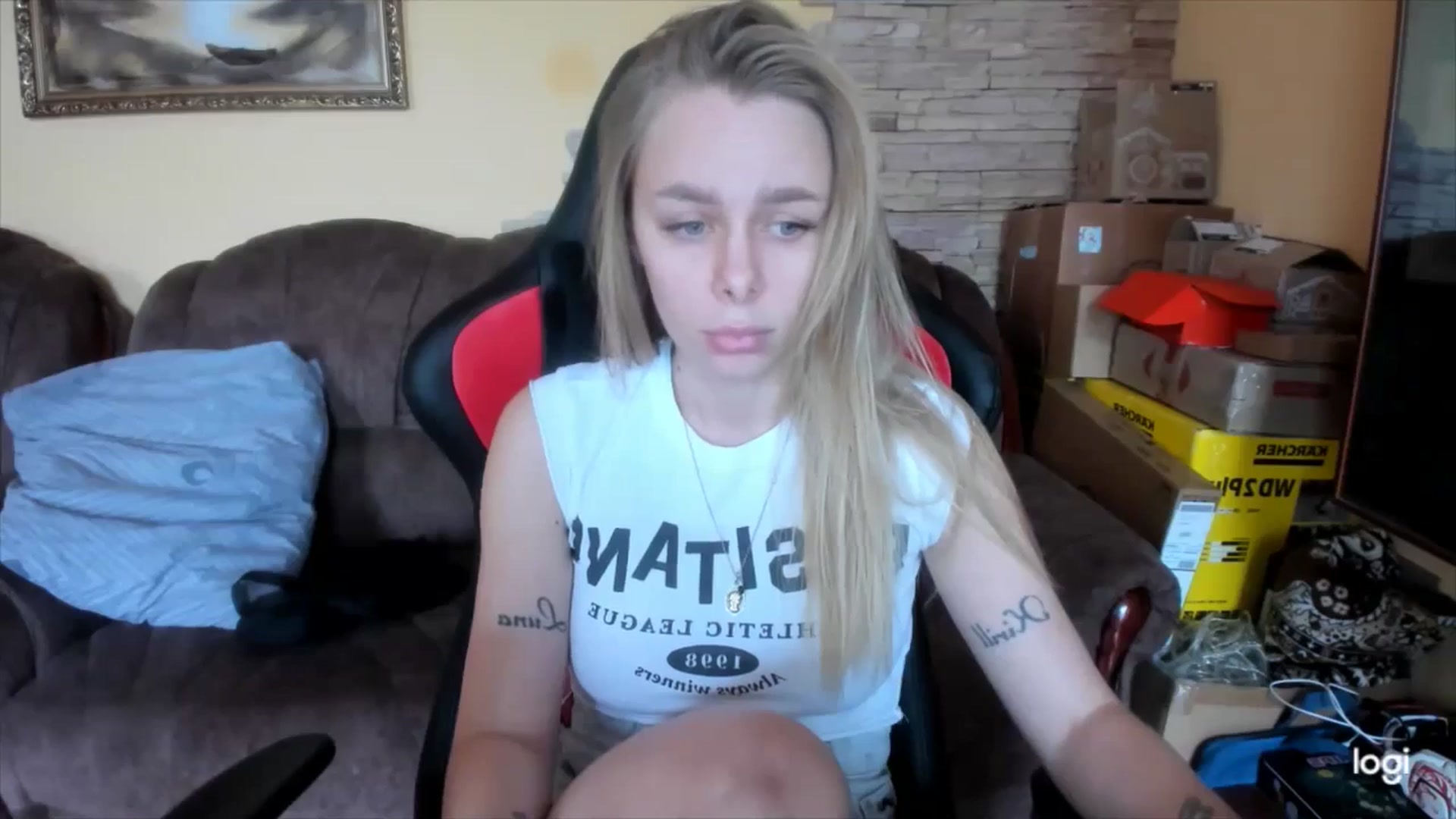 Gallery image thumbnail from YourPupsik's myfreecams stream on, 02/17/2025, 11:05 image 4 of 20