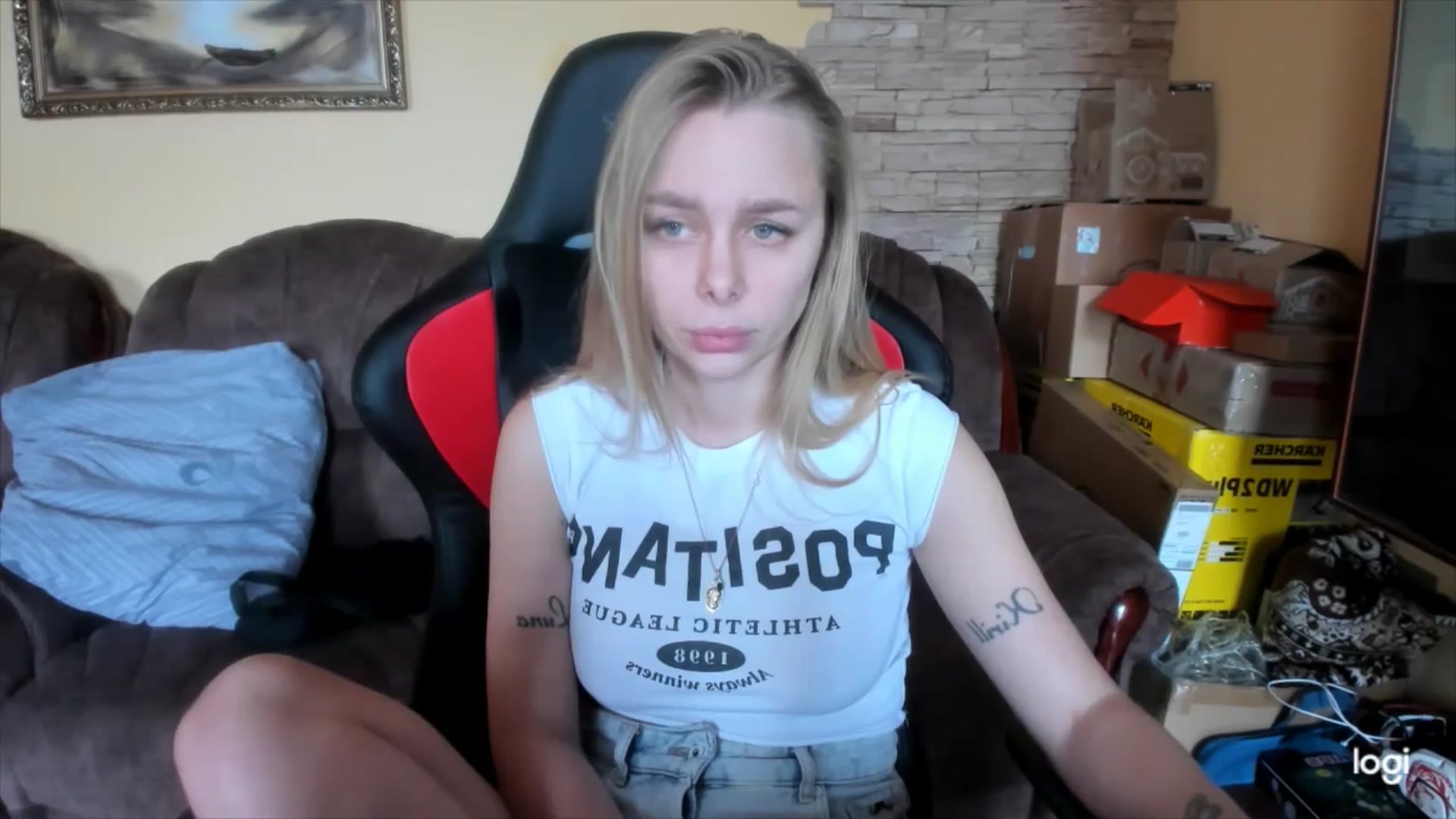 Gallery image thumbnail from YourPupsik's myfreecams stream on, 02/17/2025, 11:05 image 2 of 20