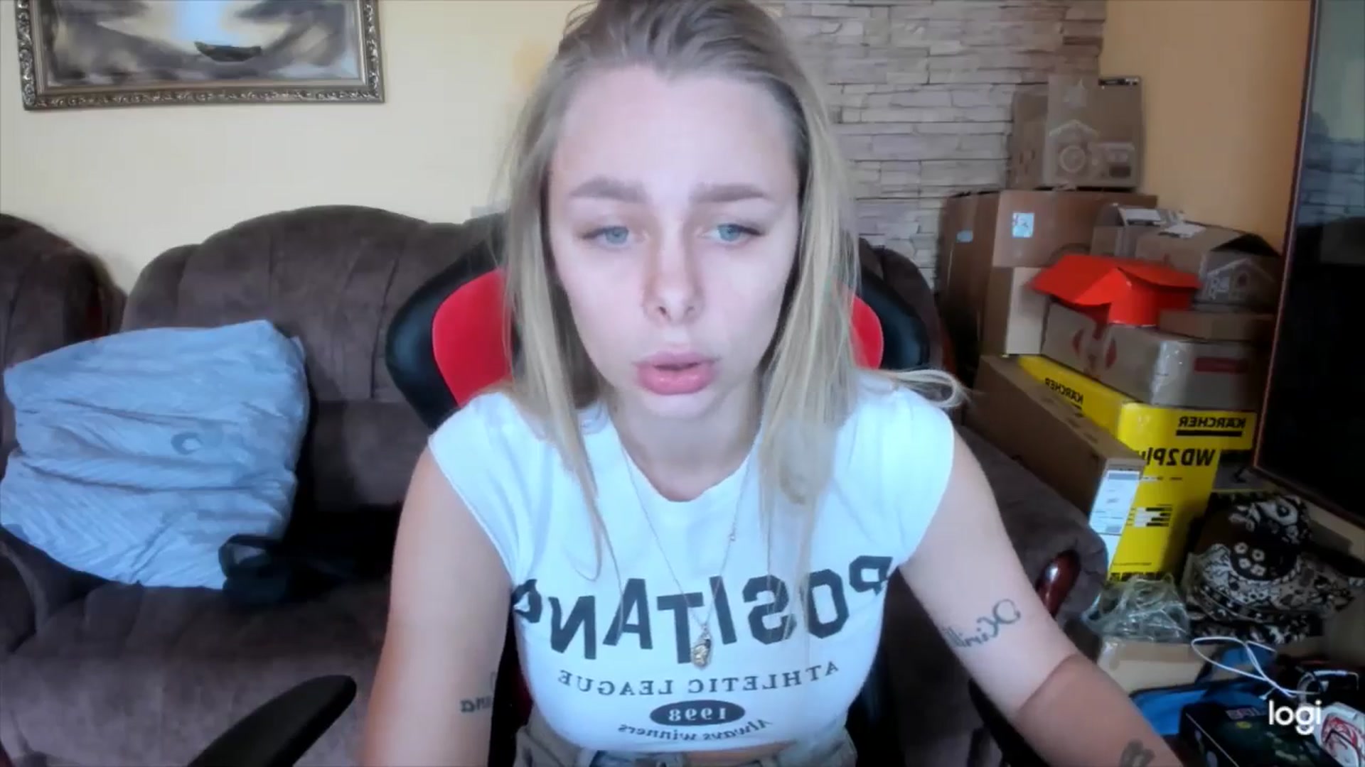 Gallery image thumbnail from YourPupsik's myfreecams stream on, 02/17/2025, 11:05 image 10 of 20