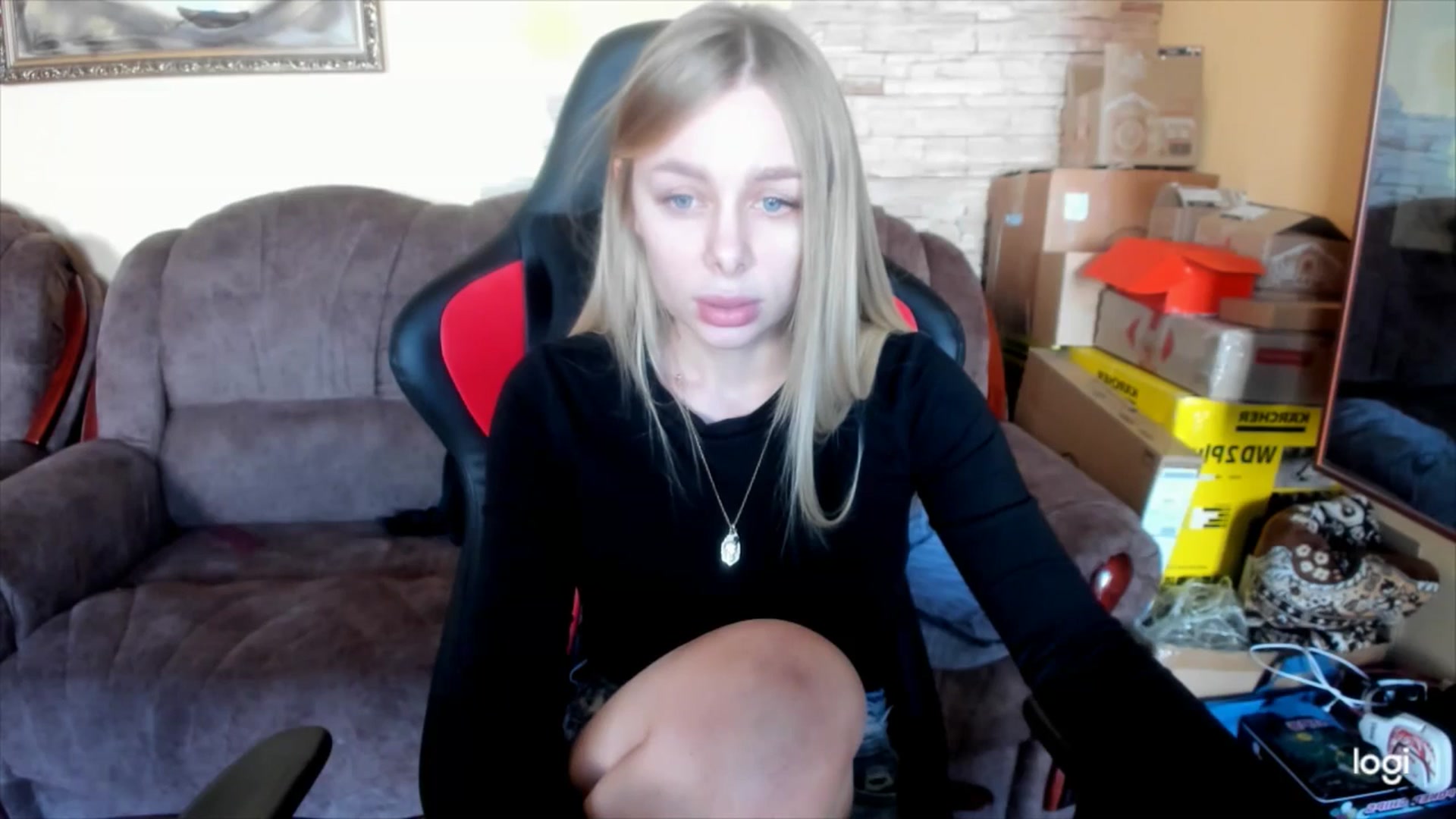 Gallery image thumbnail from YourPupsik's myfreecams stream on, 02/18/2025, 09:57 image 9 of 20