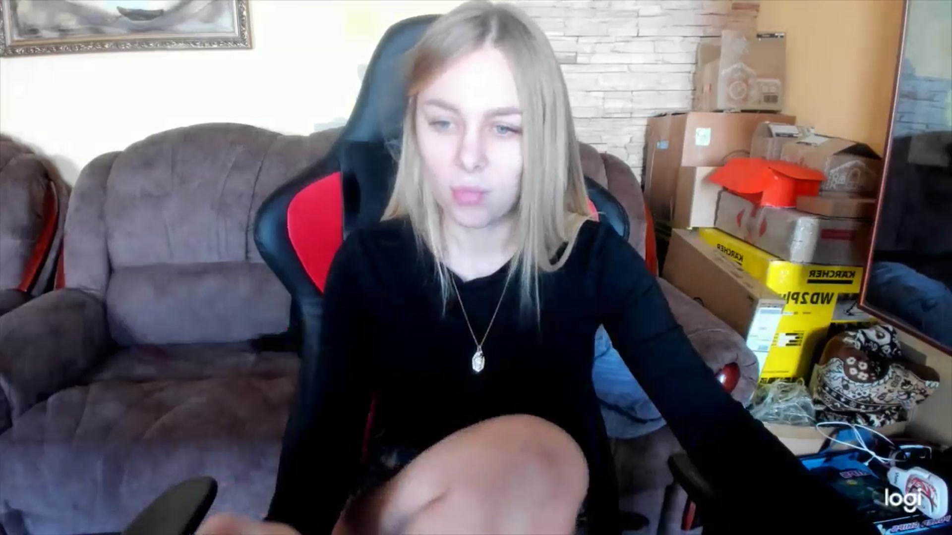 Gallery image thumbnail from YourPupsik's myfreecams stream on, 02/18/2025, 09:57 image 7 of 20
