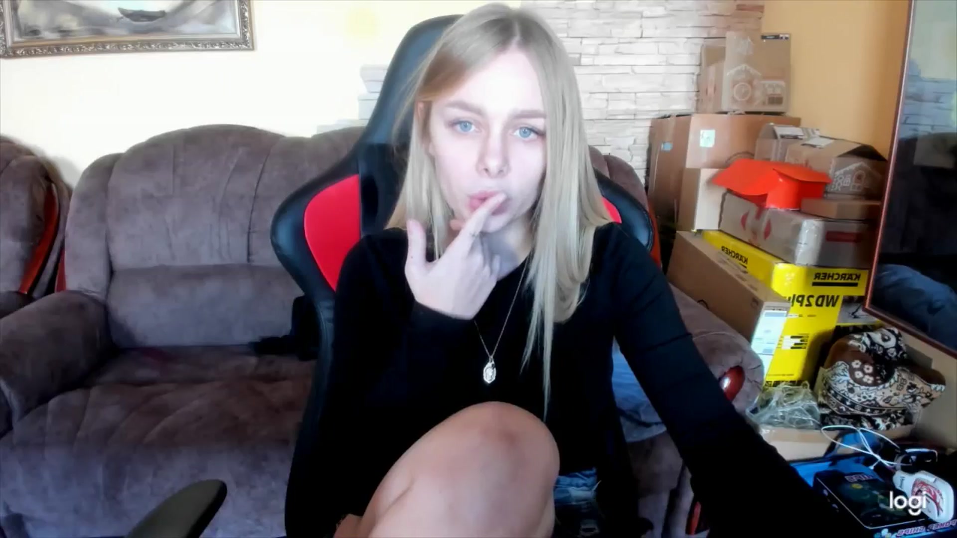 Gallery image thumbnail from YourPupsik's myfreecams stream on, 02/18/2025, 09:57 image 13 of 20