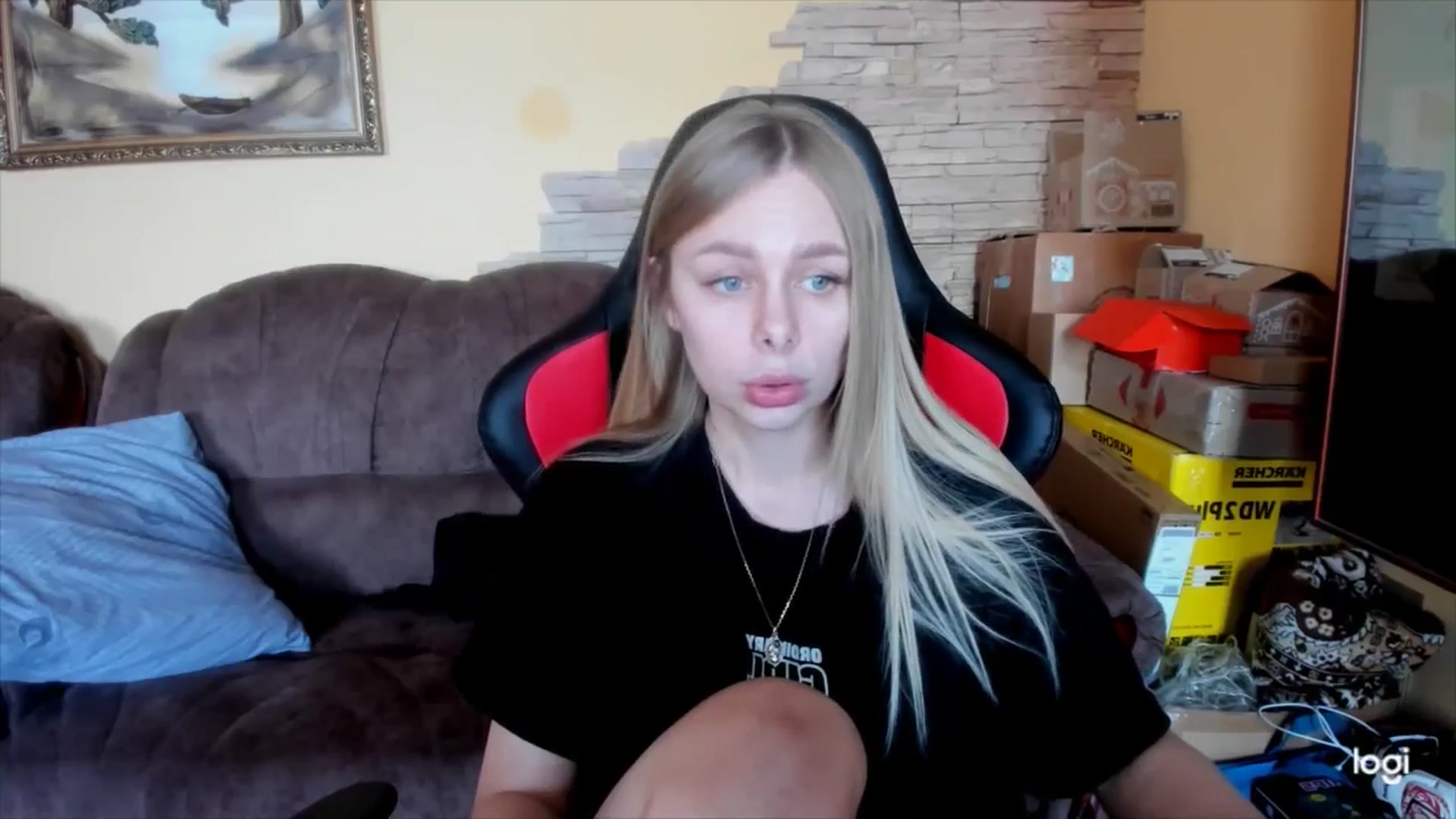 Gallery image thumbnail from YourPupsik's myfreecams stream on, 02/18/2025, 11:12 image 19 of 20