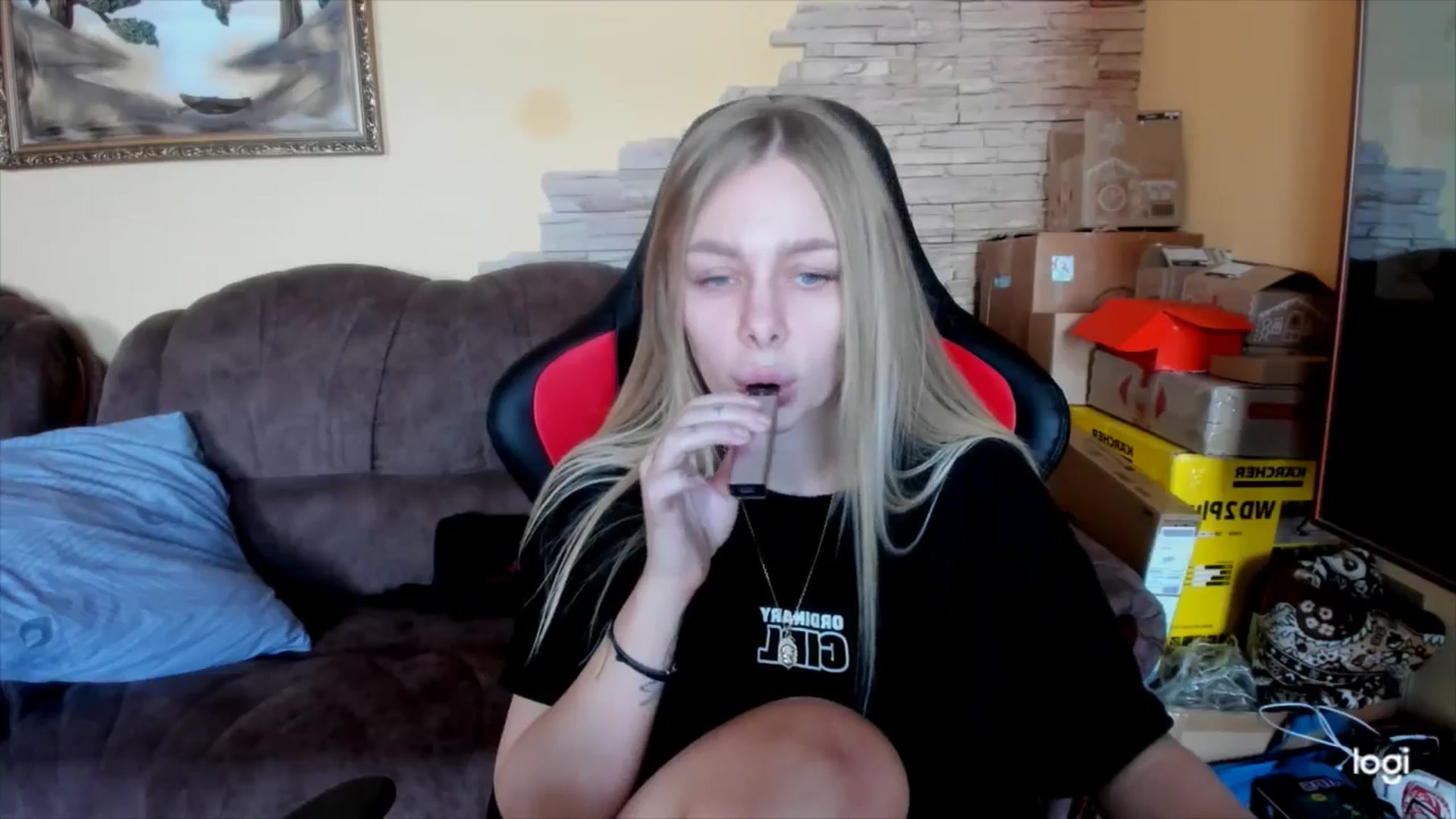 Gallery image thumbnail from YourPupsik's myfreecams stream on, 02/18/2025, 11:12 image 12 of 20