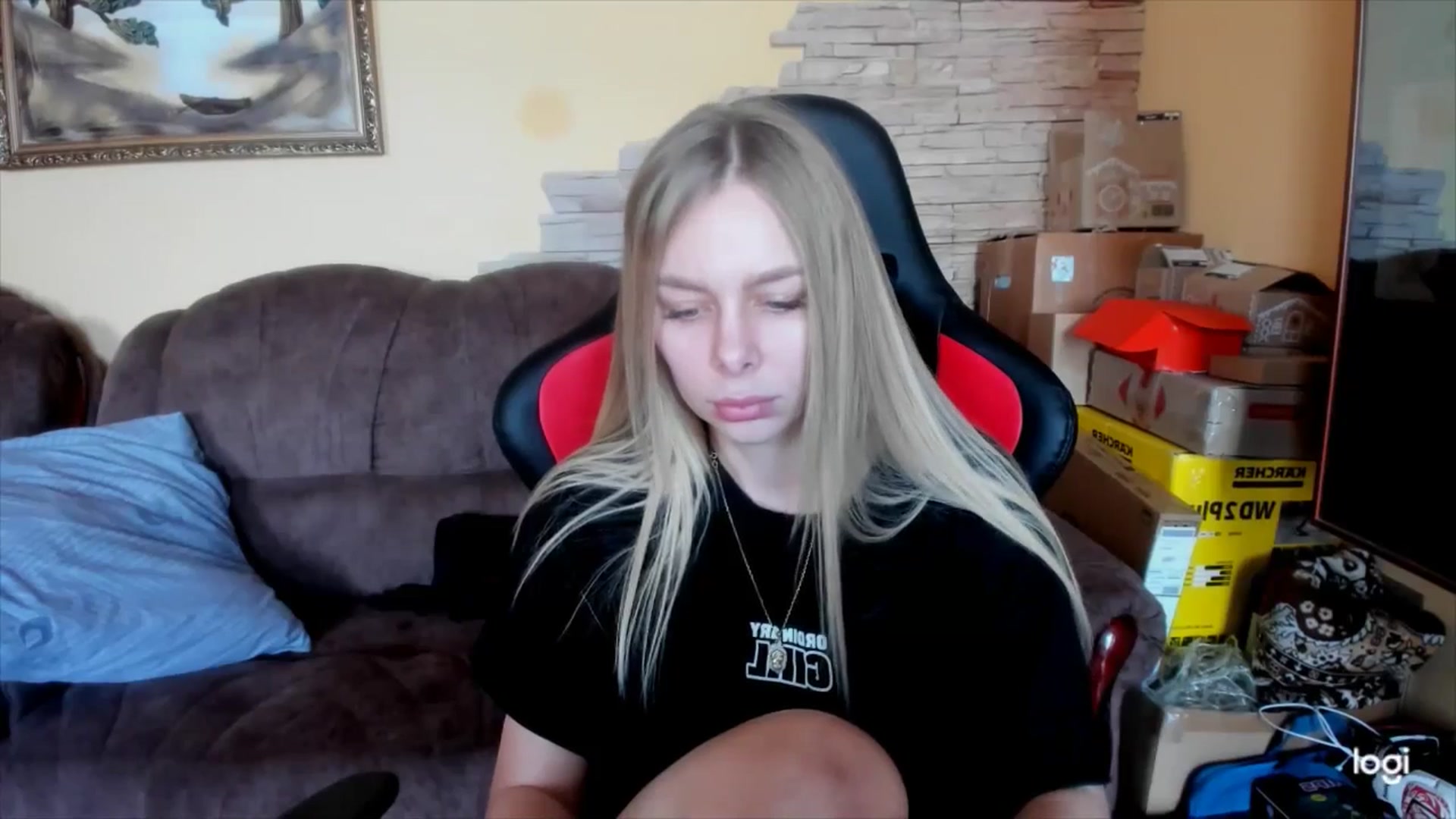 Gallery image thumbnail from YourPupsik's myfreecams stream on, 02/18/2025, 11:12 image 14 of 20