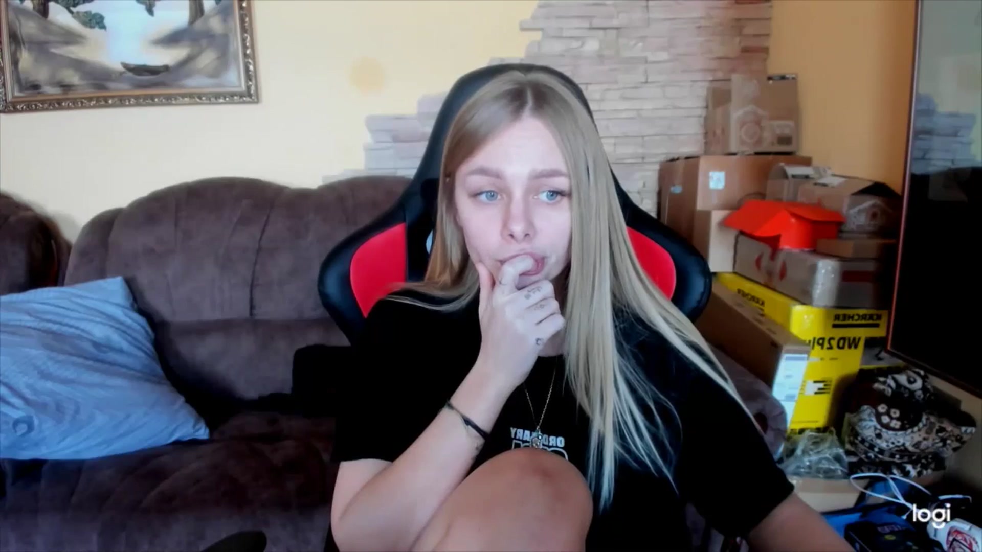 Gallery image thumbnail from YourPupsik's myfreecams stream on, 02/18/2025, 11:12 image 20 of 20