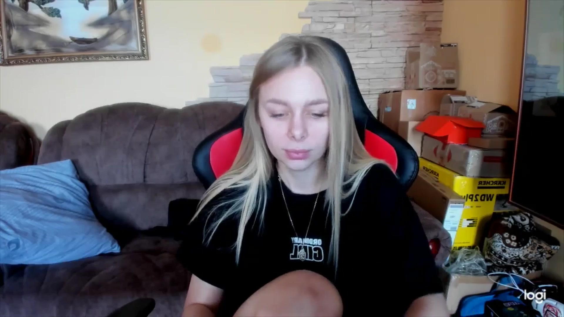 Gallery image thumbnail from YourPupsik's myfreecams stream on, 02/18/2025, 11:12 image 11 of 20