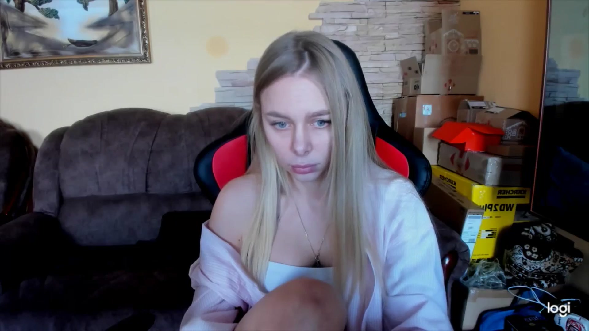 Gallery image thumbnail from YourPupsik's myfreecams stream on, 02/19/2025, 08:35 image 15 of 20
