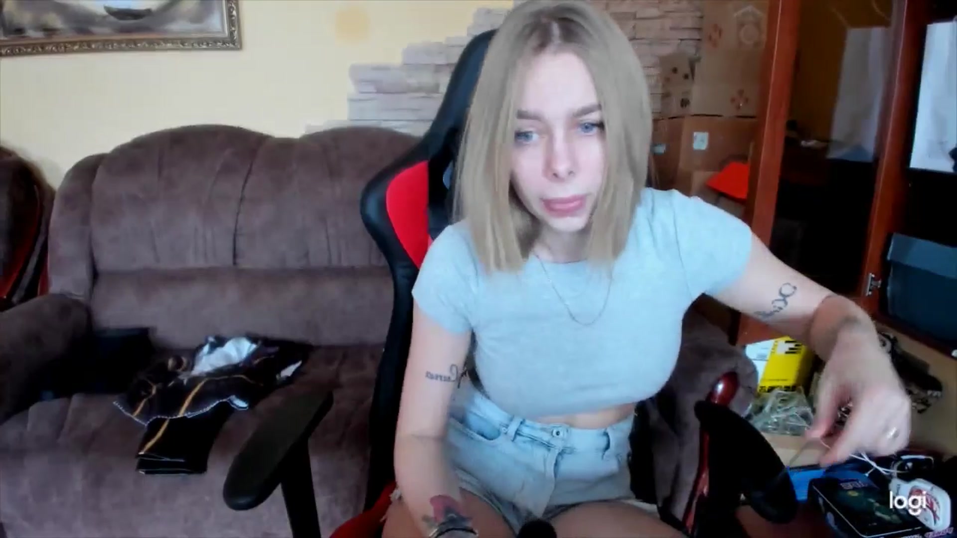Gallery image thumbnail from YourPupsik's myfreecams stream on, 02/20/2025, 09:06 image 3 of 20