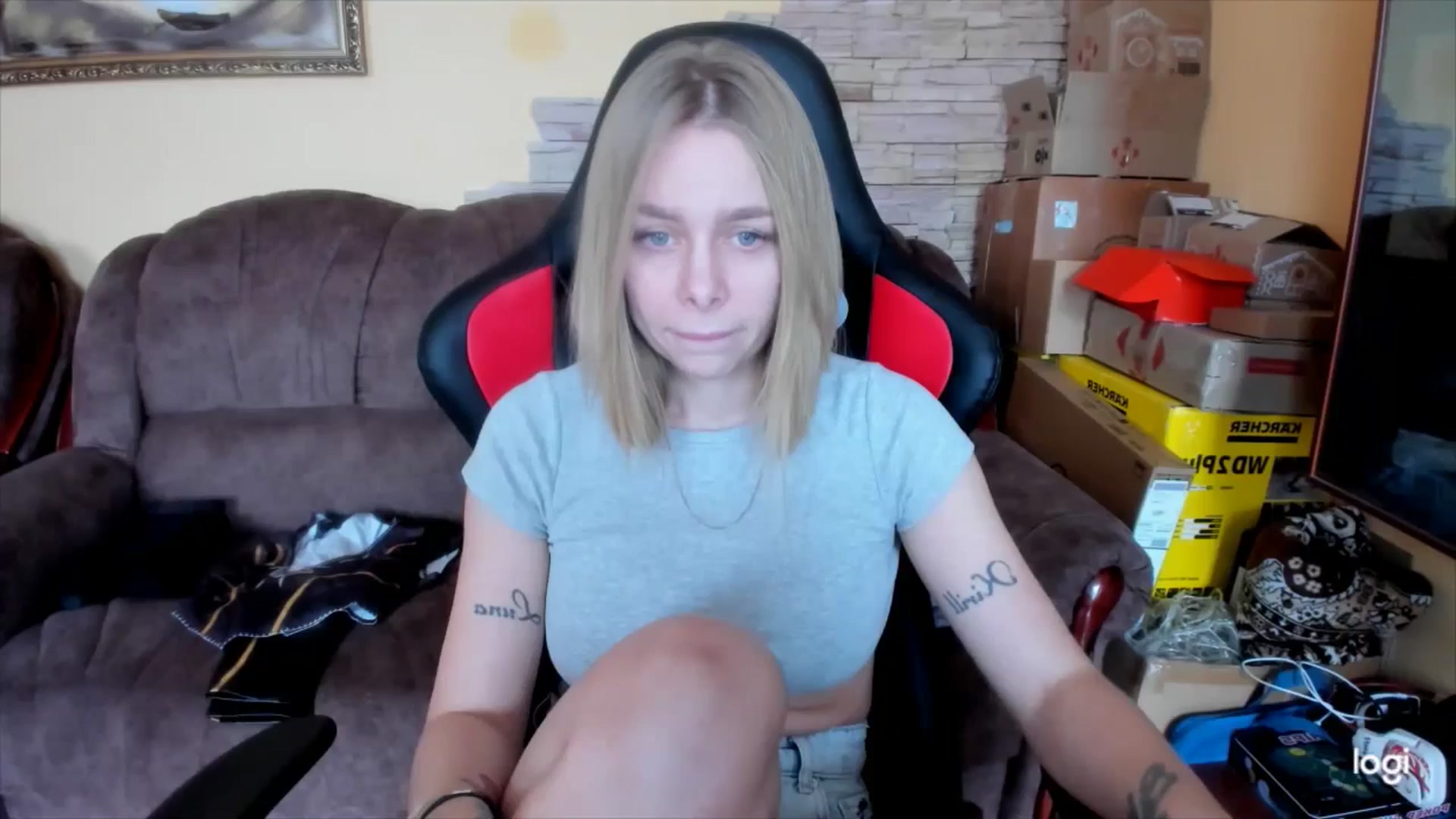 Gallery image thumbnail from YourPupsik's myfreecams stream on, 02/20/2025, 09:06 image 7 of 20