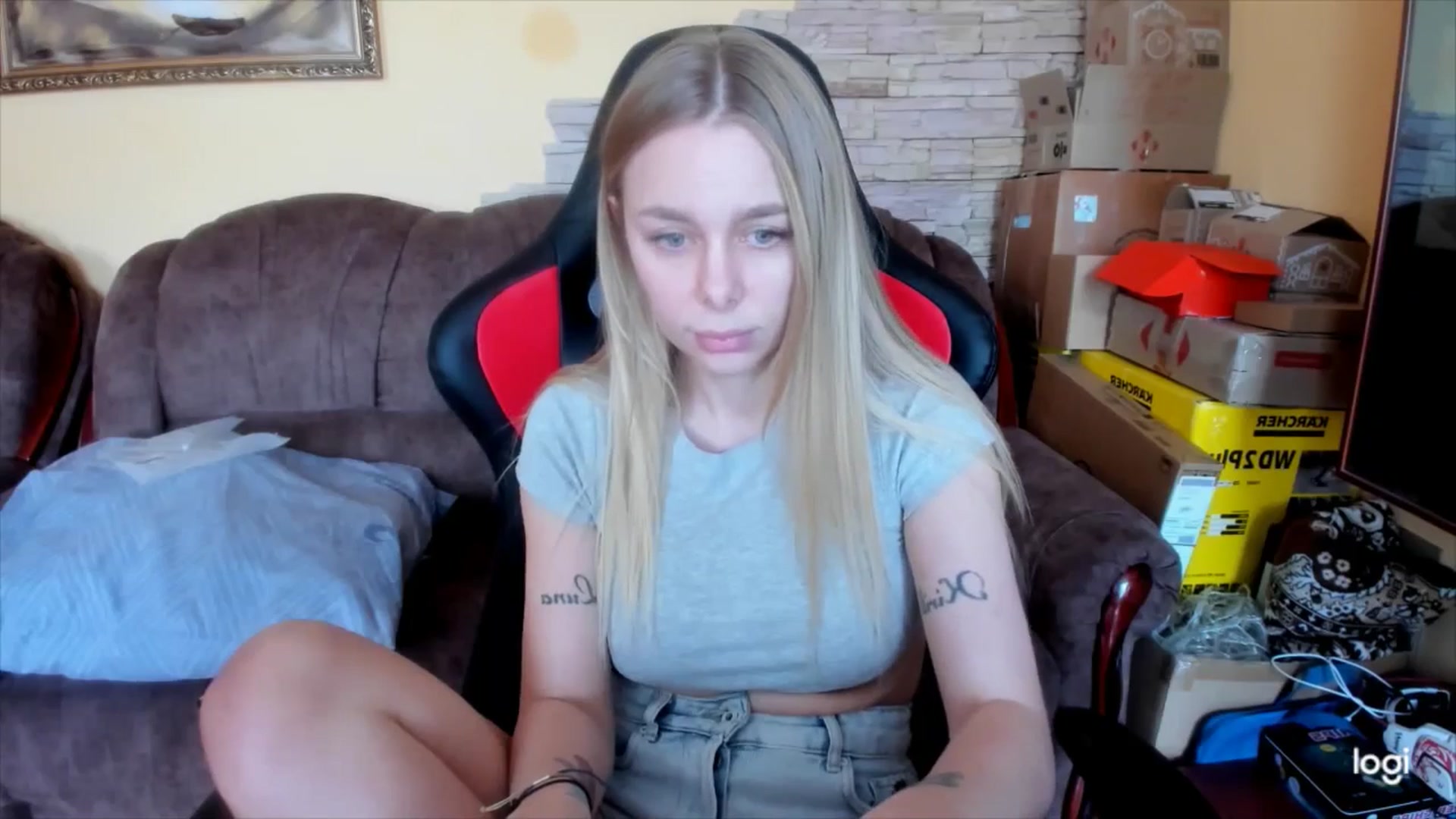 Gallery image thumbnail from YourPupsik's myfreecams stream on, 02/20/2025, 09:58 image 3 of 20