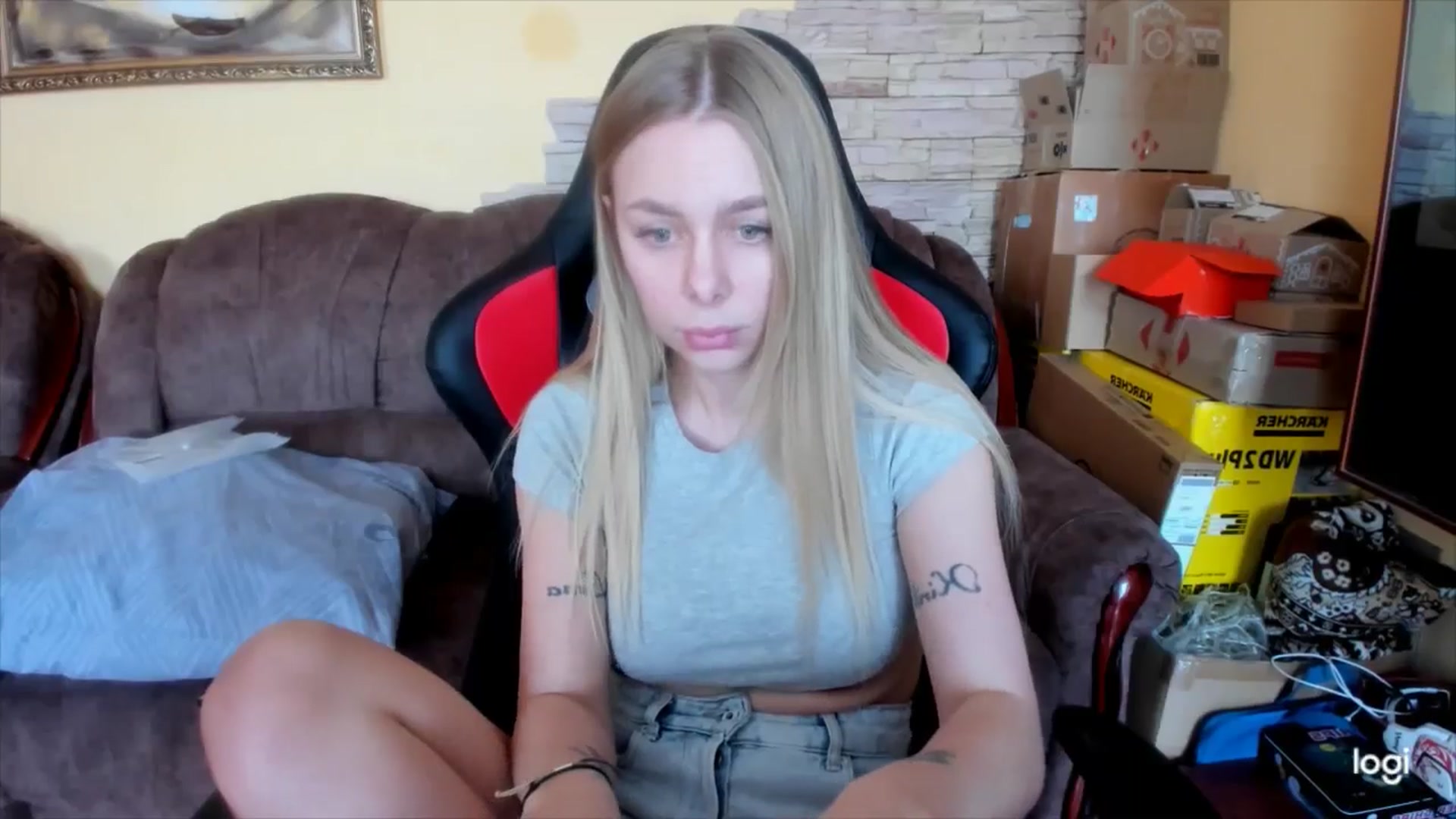 Gallery image thumbnail from YourPupsik's myfreecams stream on, 02/20/2025, 09:58 image 2 of 20