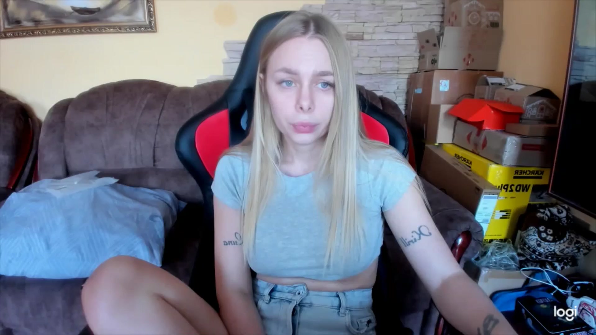Gallery image thumbnail from YourPupsik's myfreecams stream on, 02/20/2025, 09:58 image 11 of 20