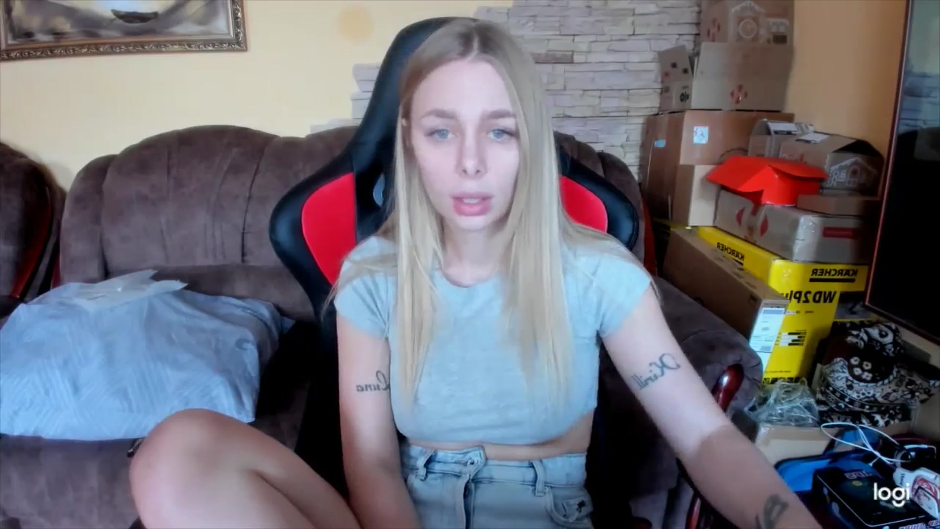 Gallery image thumbnail from YourPupsik's myfreecams stream on, 02/20/2025, 09:58 image 15 of 20