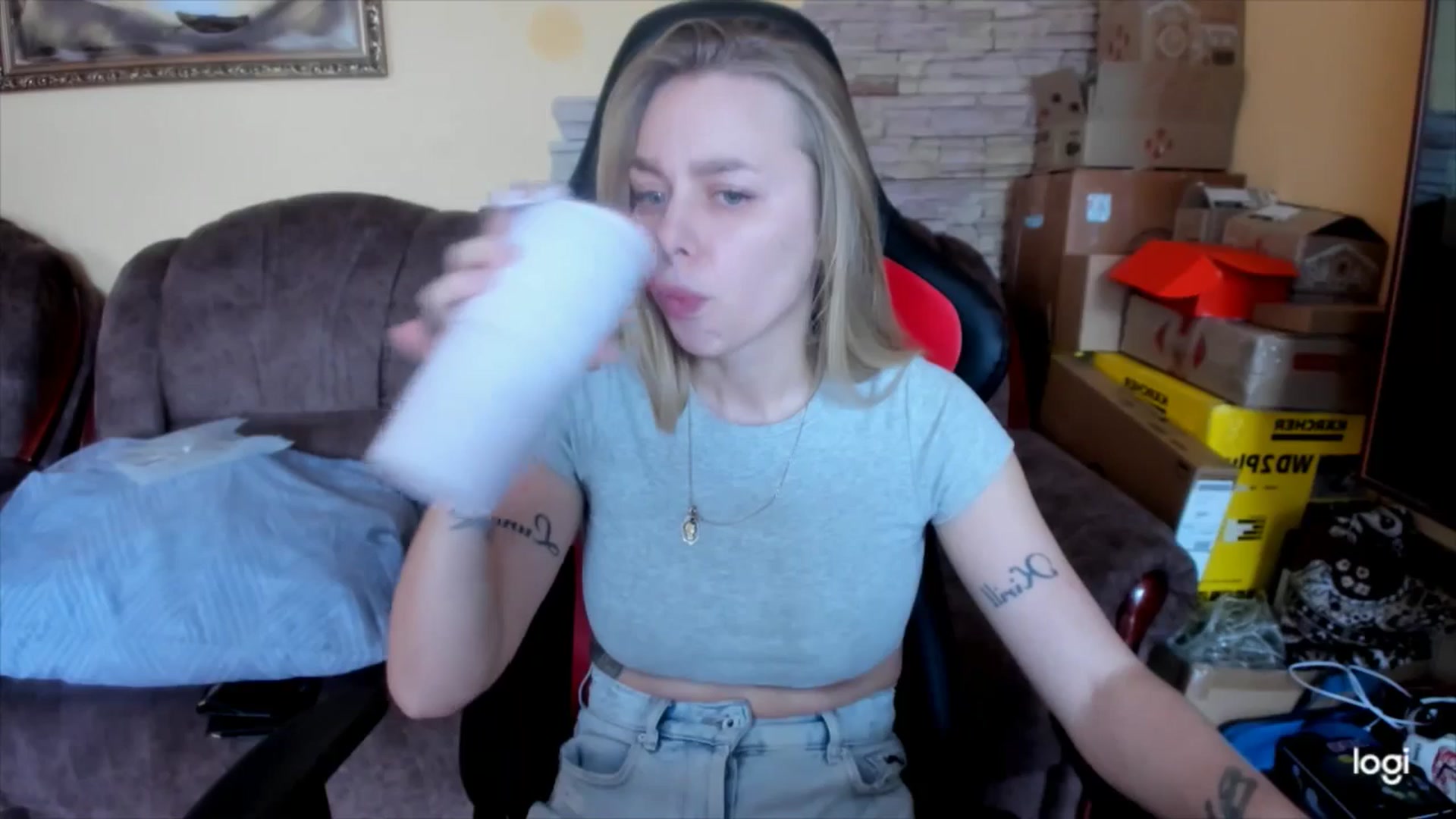 Gallery image thumbnail from YourPupsik's myfreecams stream on, 02/20/2025, 11:31 image 9 of 20