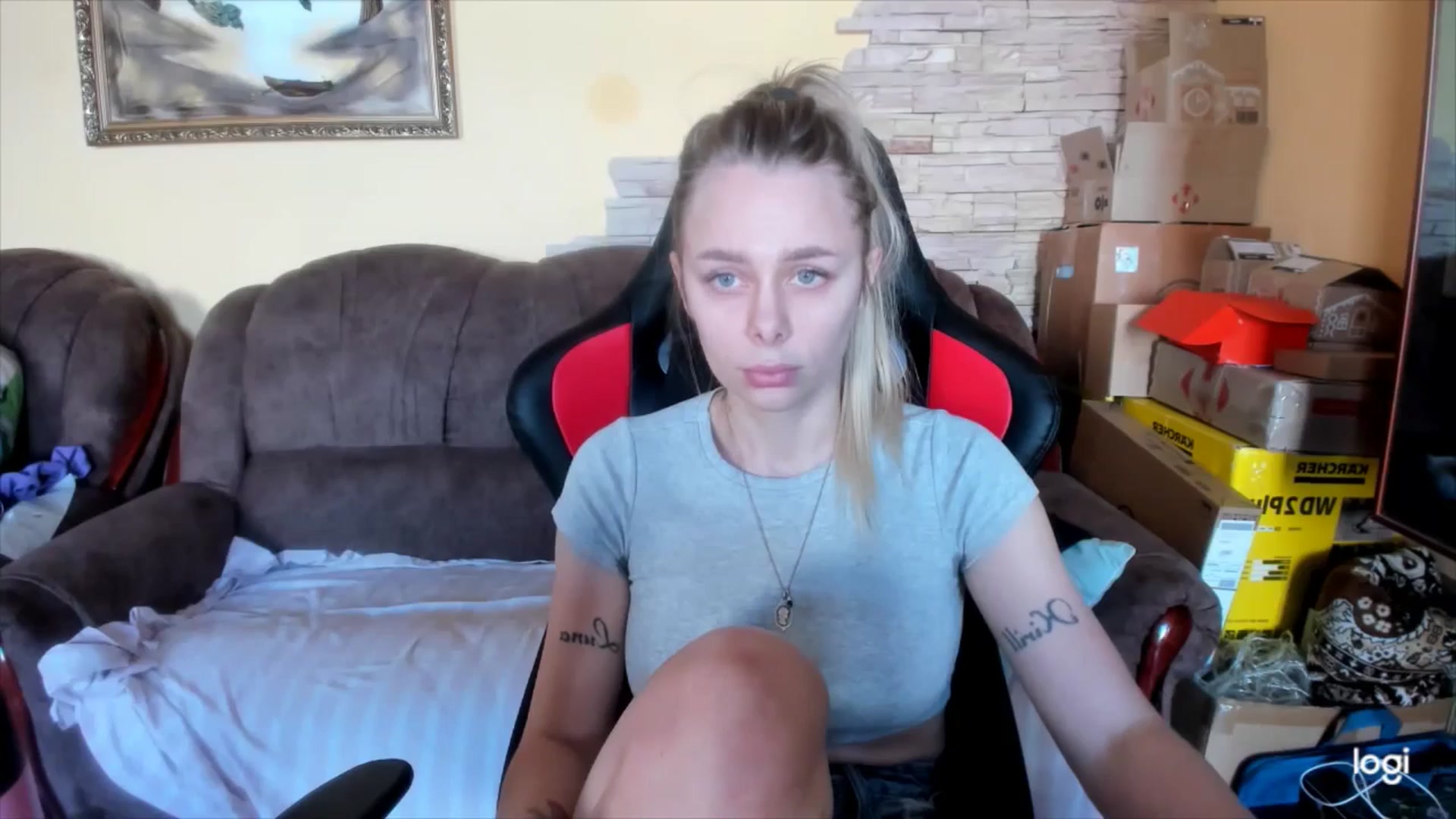 Gallery image thumbnail from YourPupsik's myfreecams stream on, 02/22/2025, 10:20 image 19 of 20