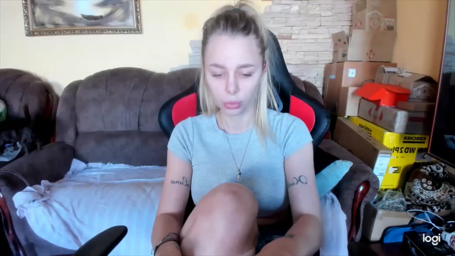 Gallery image thumbnail from YourPupsik's myfreecams stream on, 02/22/2025, 10:20 image 3 of 20