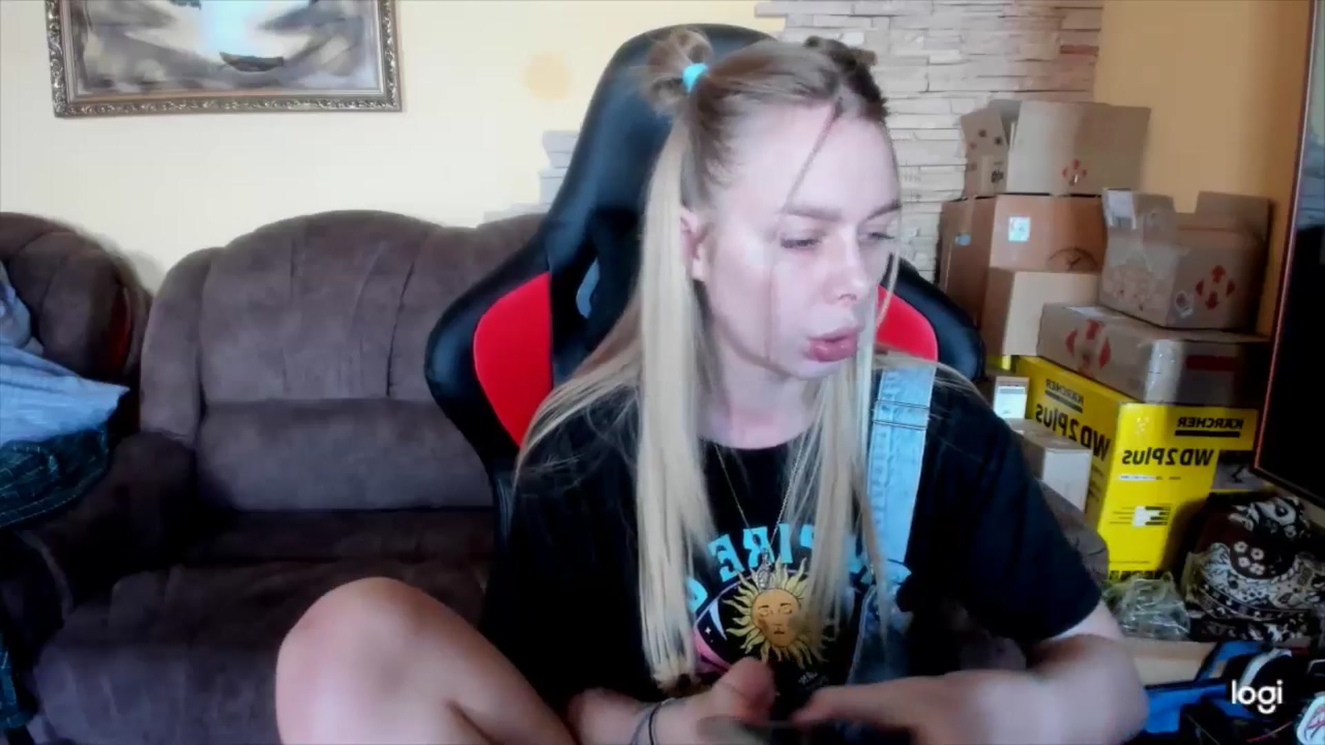 Gallery image thumbnail from YourPupsik's myfreecams stream on, 02/27/2025, 12:04 image 15 of 20