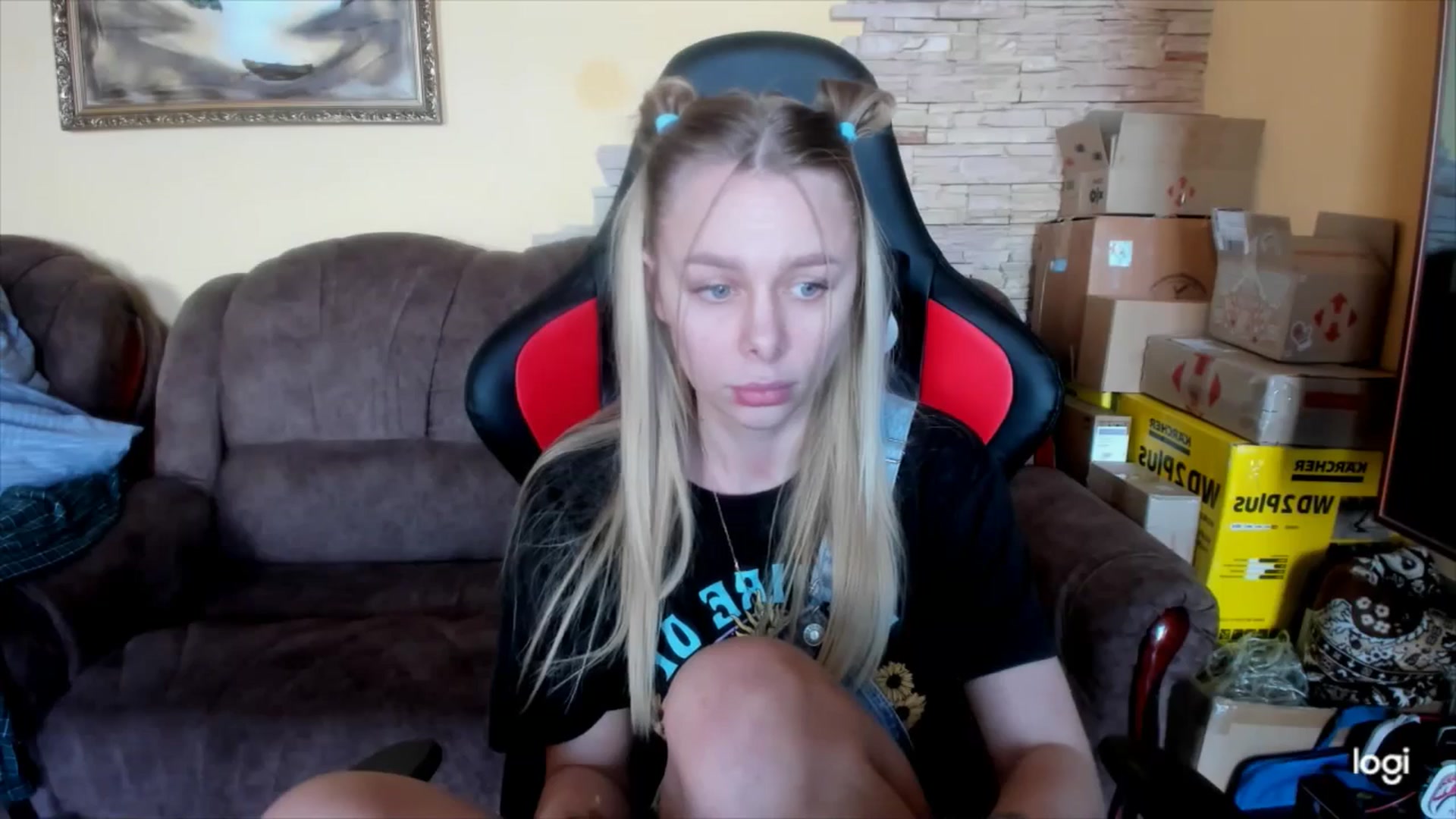 Gallery image thumbnail from YourPupsik's myfreecams stream on, 02/27/2025, 12:04 image 10 of 20