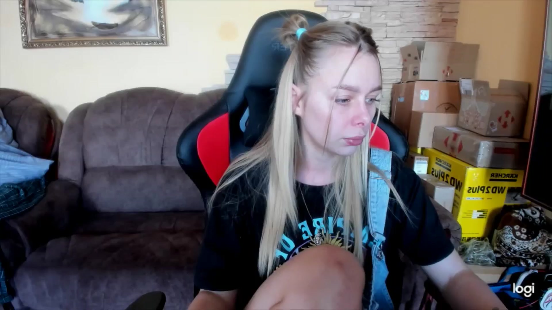 Gallery image thumbnail from YourPupsik's myfreecams stream on, 02/27/2025, 12:04 image 16 of 20
