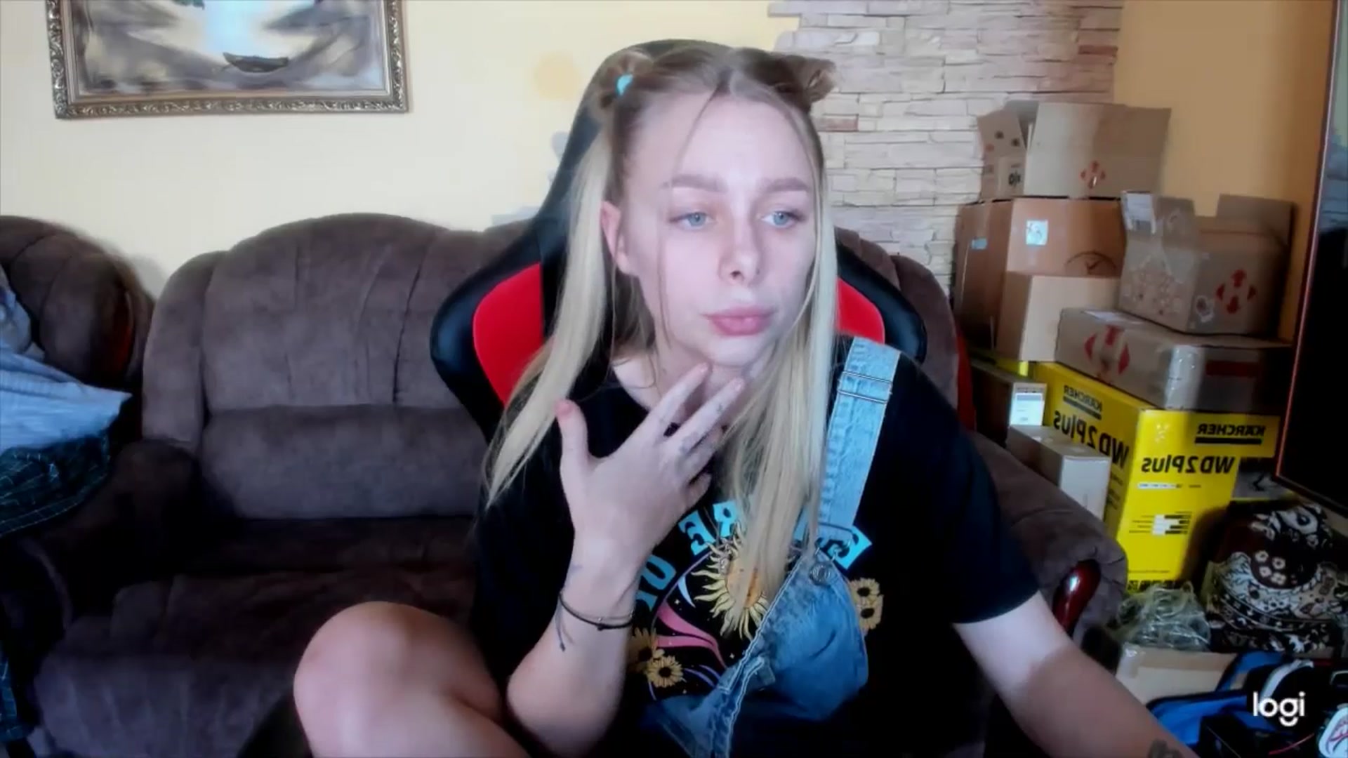 Gallery image thumbnail from YourPupsik's myfreecams stream on, 02/27/2025, 12:04 image 17 of 20