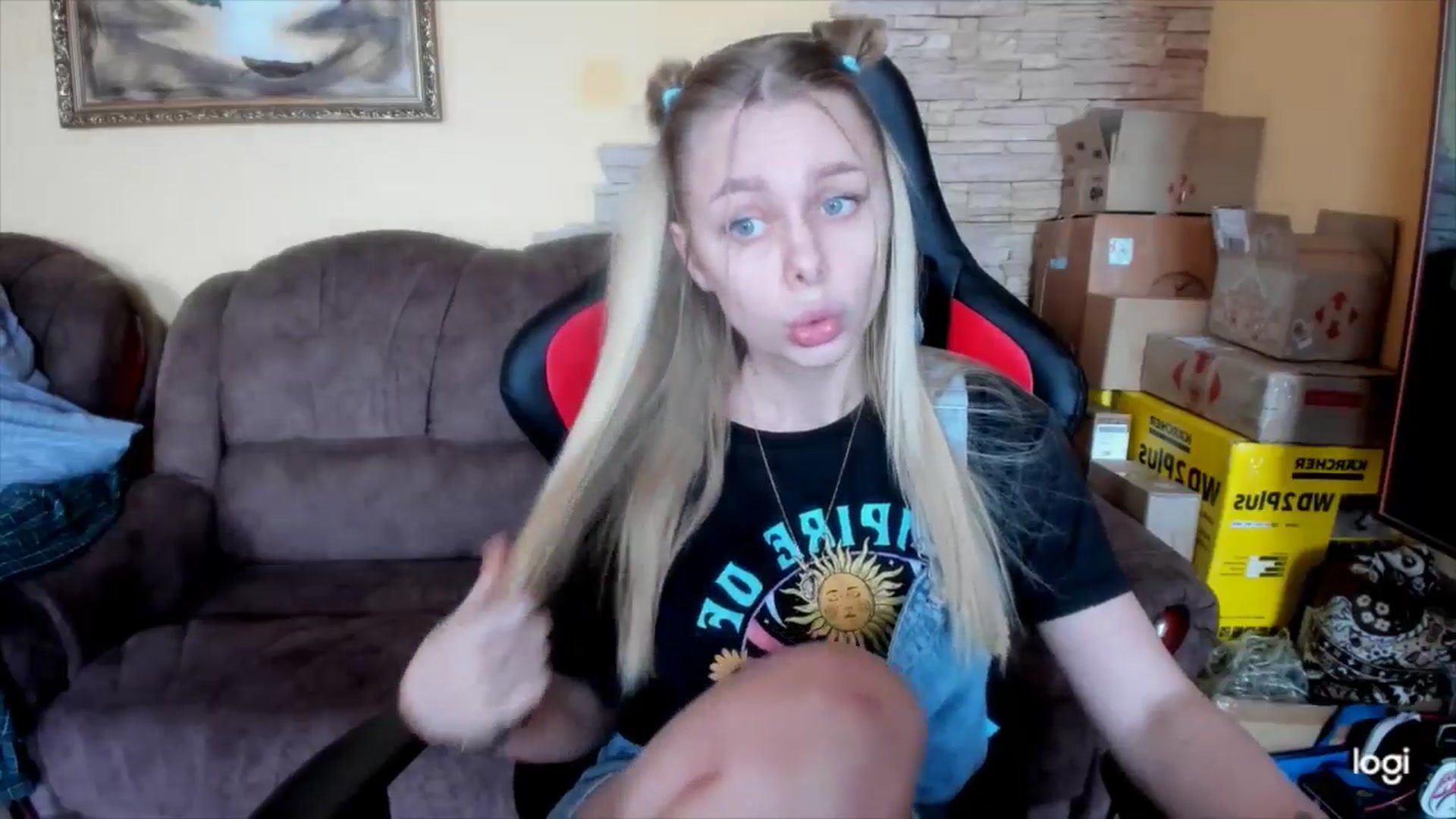 Gallery image thumbnail from YourPupsik's myfreecams stream on, 02/27/2025, 12:04 image 6 of 20