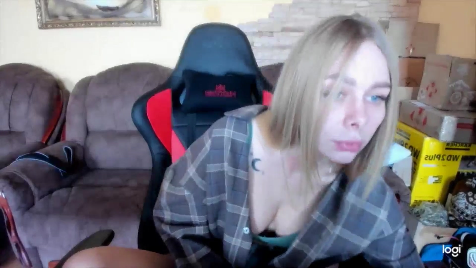 Gallery image thumbnail from YourPupsik's myfreecams stream on, 03/11/2025, 08:47 image 2 of 20