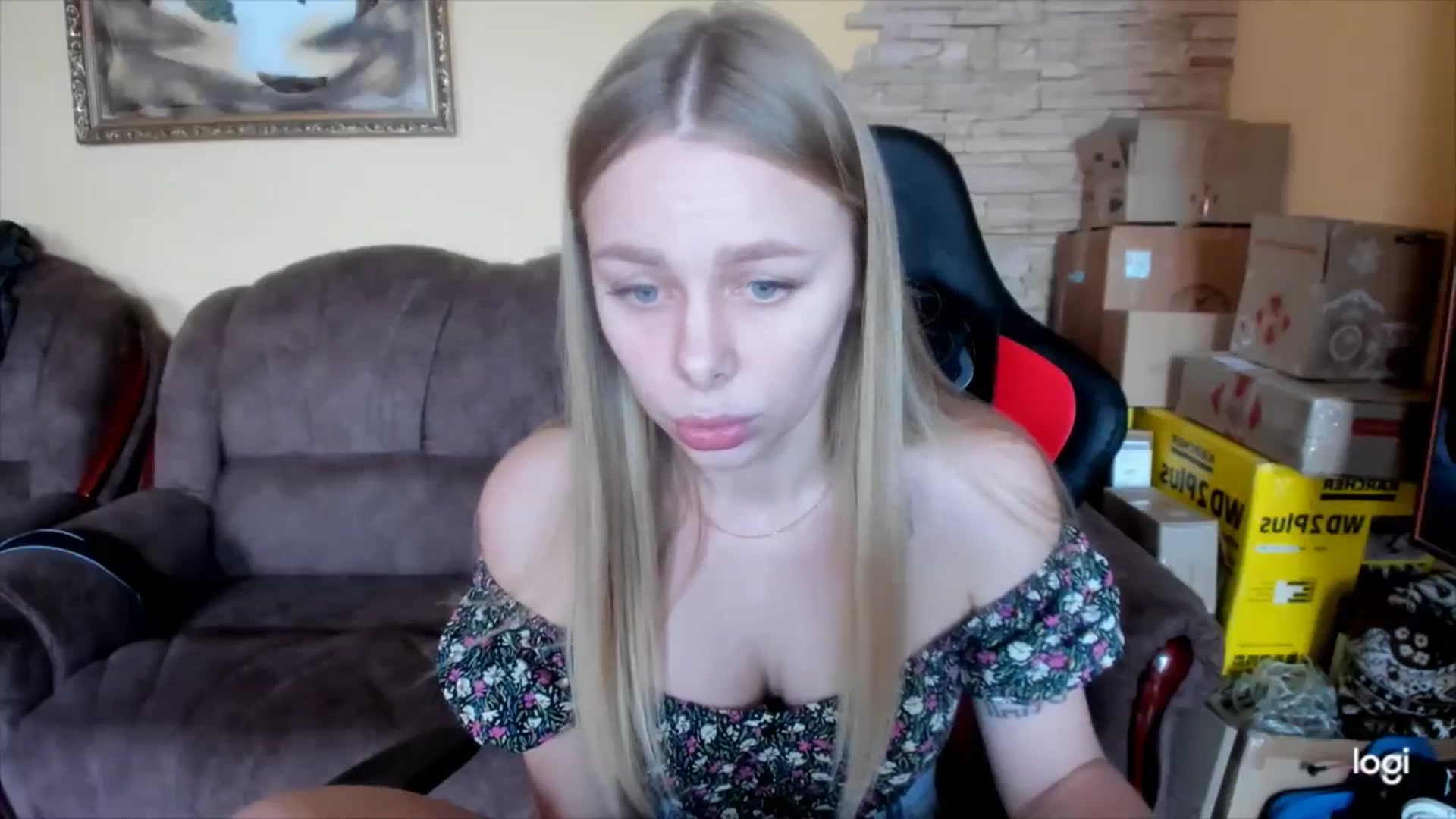 Gallery image thumbnail from YourPupsik's myfreecams stream on, 03/12/2025, 08:42 image 5 of 20